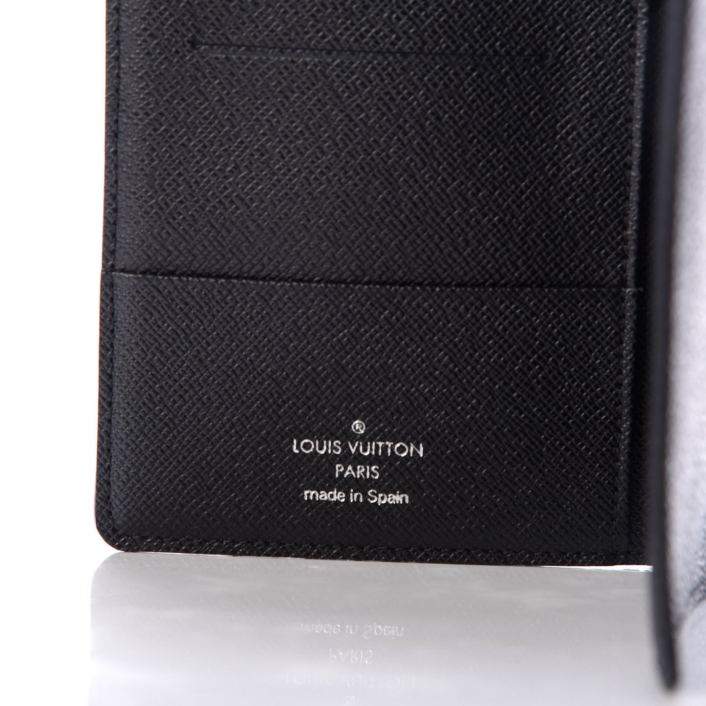 Damier Graphite Passport Cover