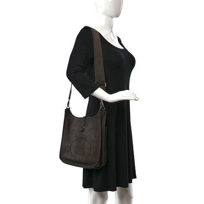 Hermes Taurillon Clemence Evelyne III PM Chocolate 2 of 10