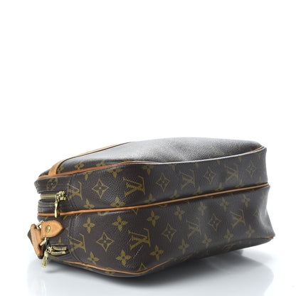 Louis Vuitton Monogram Reporter PM 4 of 9