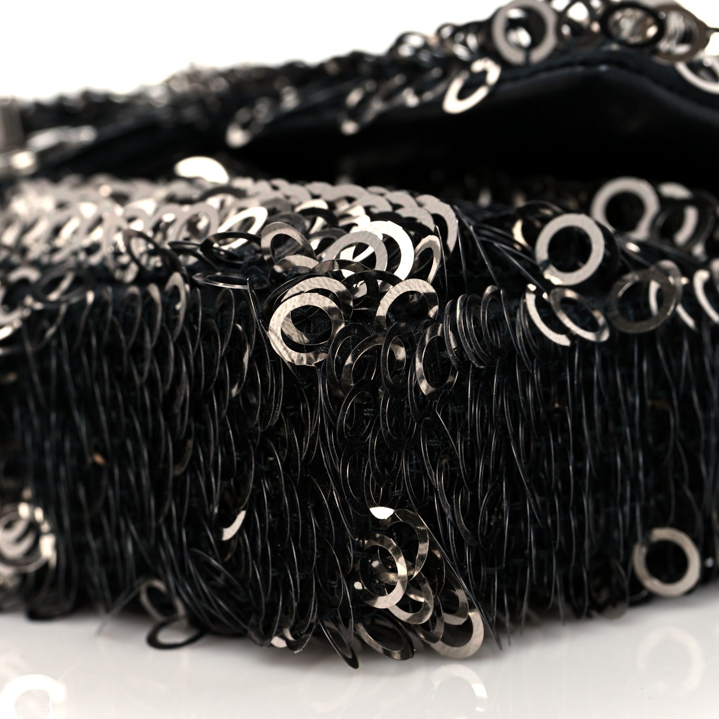 Sequin East West Flap Black Silver