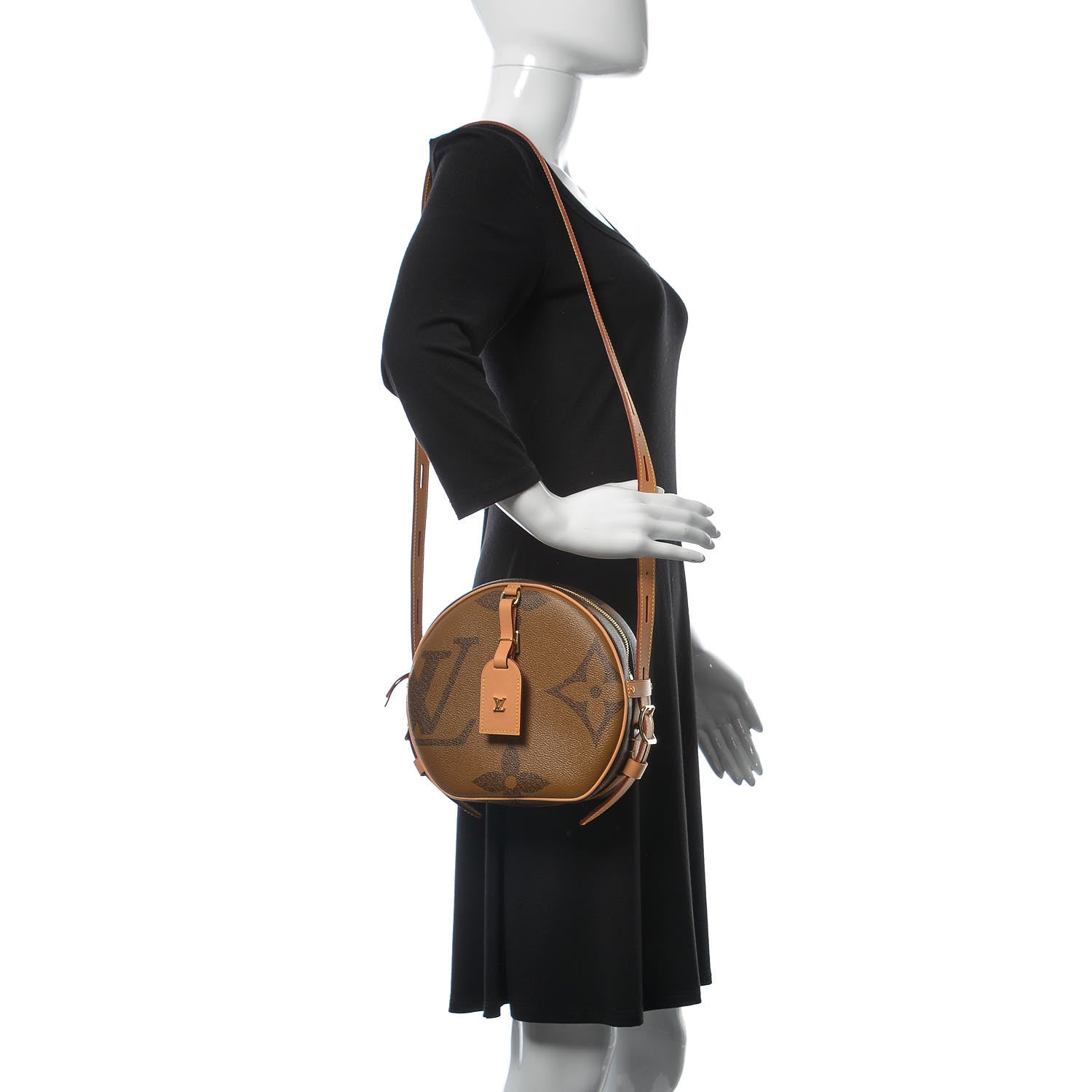 Louis Vuitton Reverse Monogram Giant Boite Chapeau Souple 2 of 7