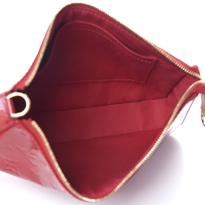 Louis Vuitton Vernis Pochette Accessories NM Pomme D'Amour 5 of 9