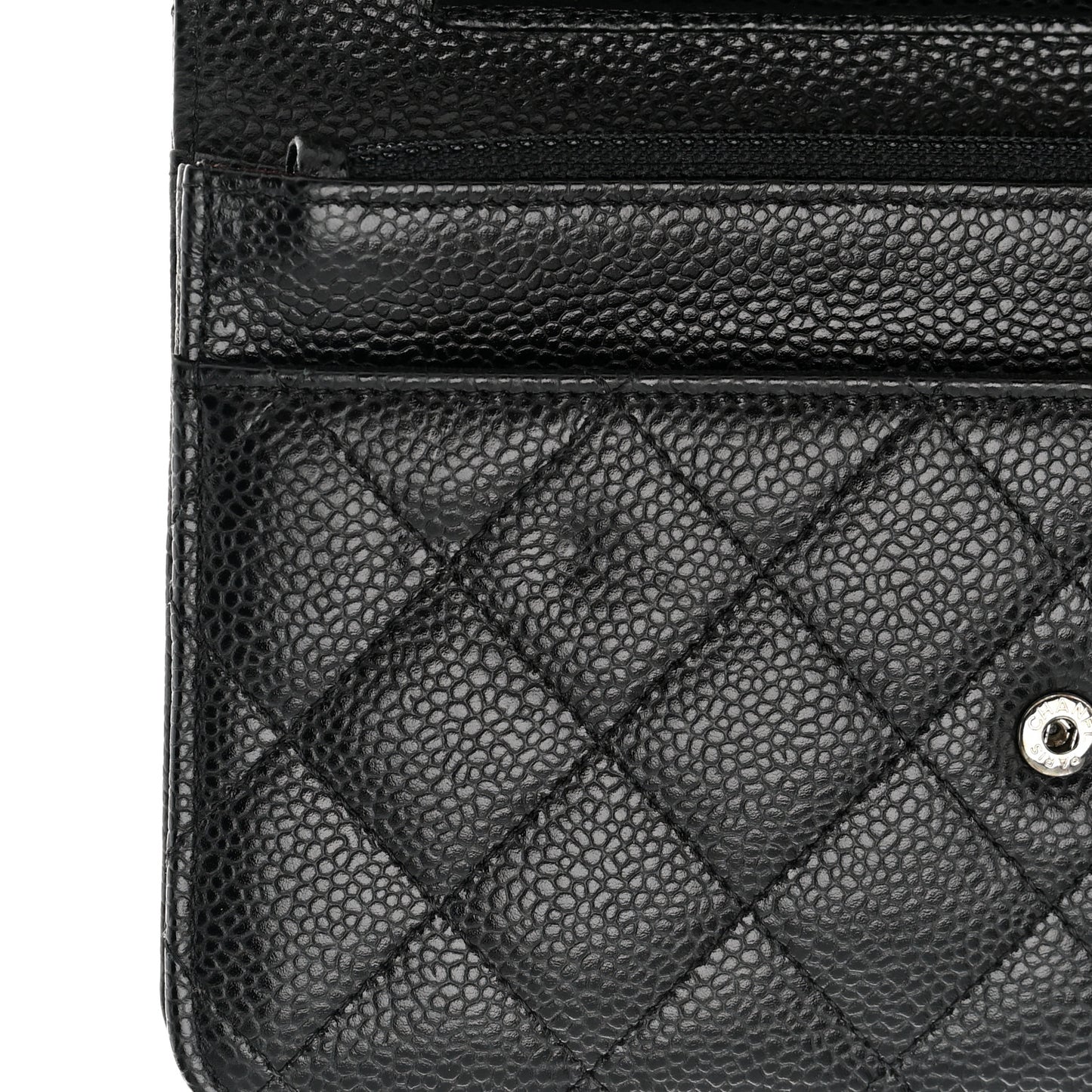 Caviar Quilted Wallet on Chain WOC Black