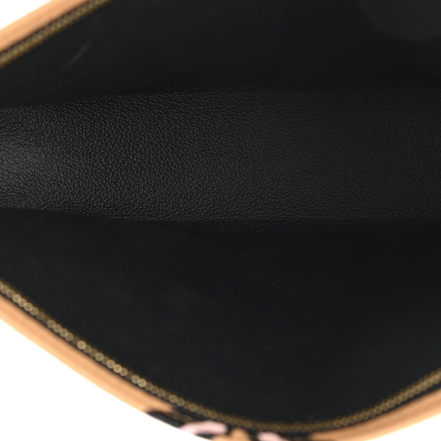 Louis Vuitton Monogram Giant Wild At Heart Toiletry Pouch 26 Arizona 5 of 7