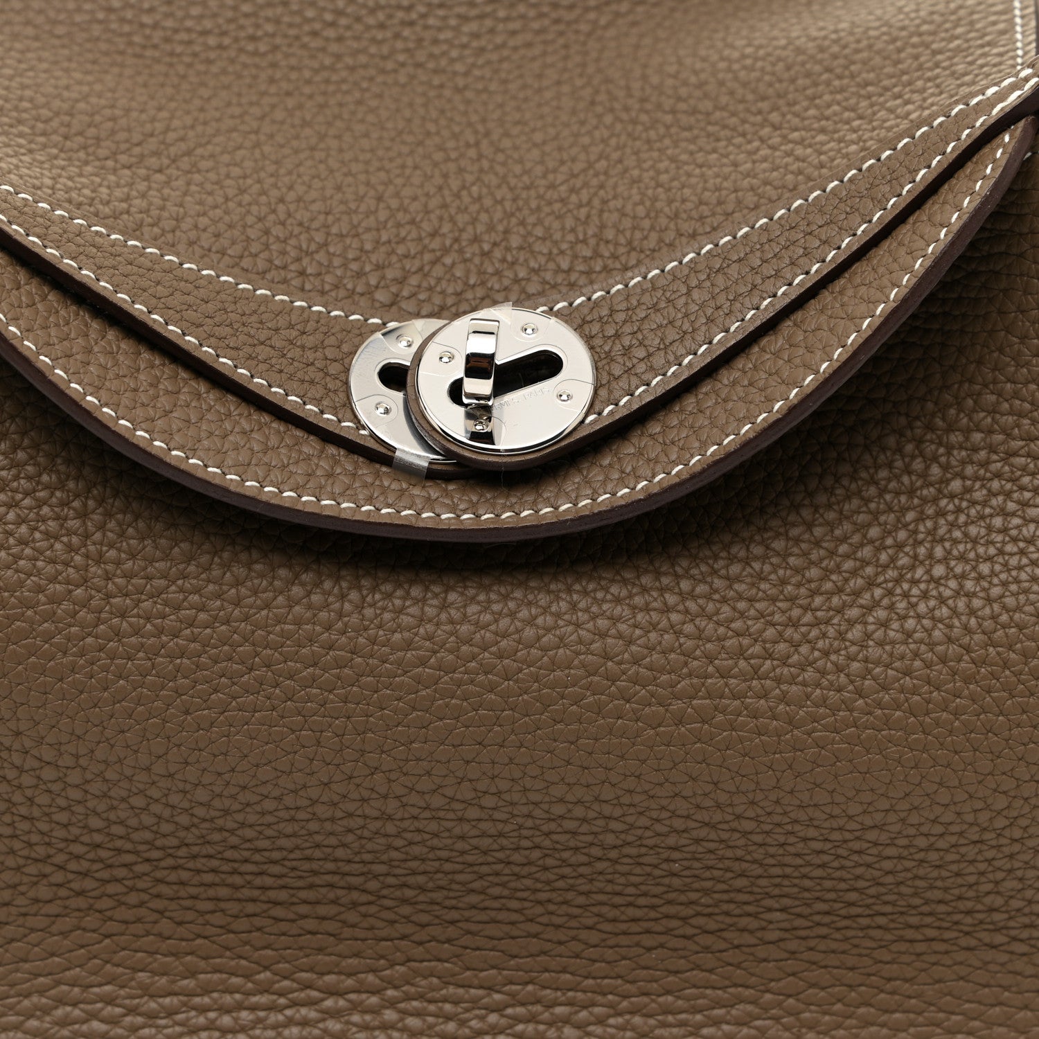 Hermes Taurillon Clemence Lindy 26 Etoupe 6 of 9