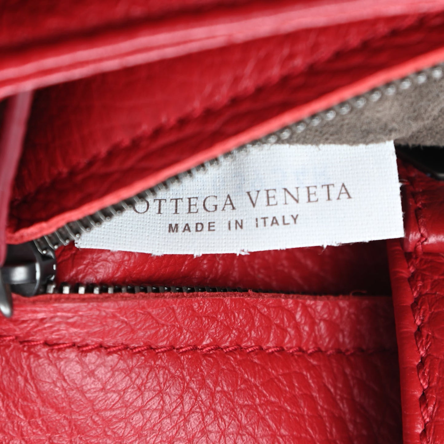 Cervo Small Roma Tote China Red