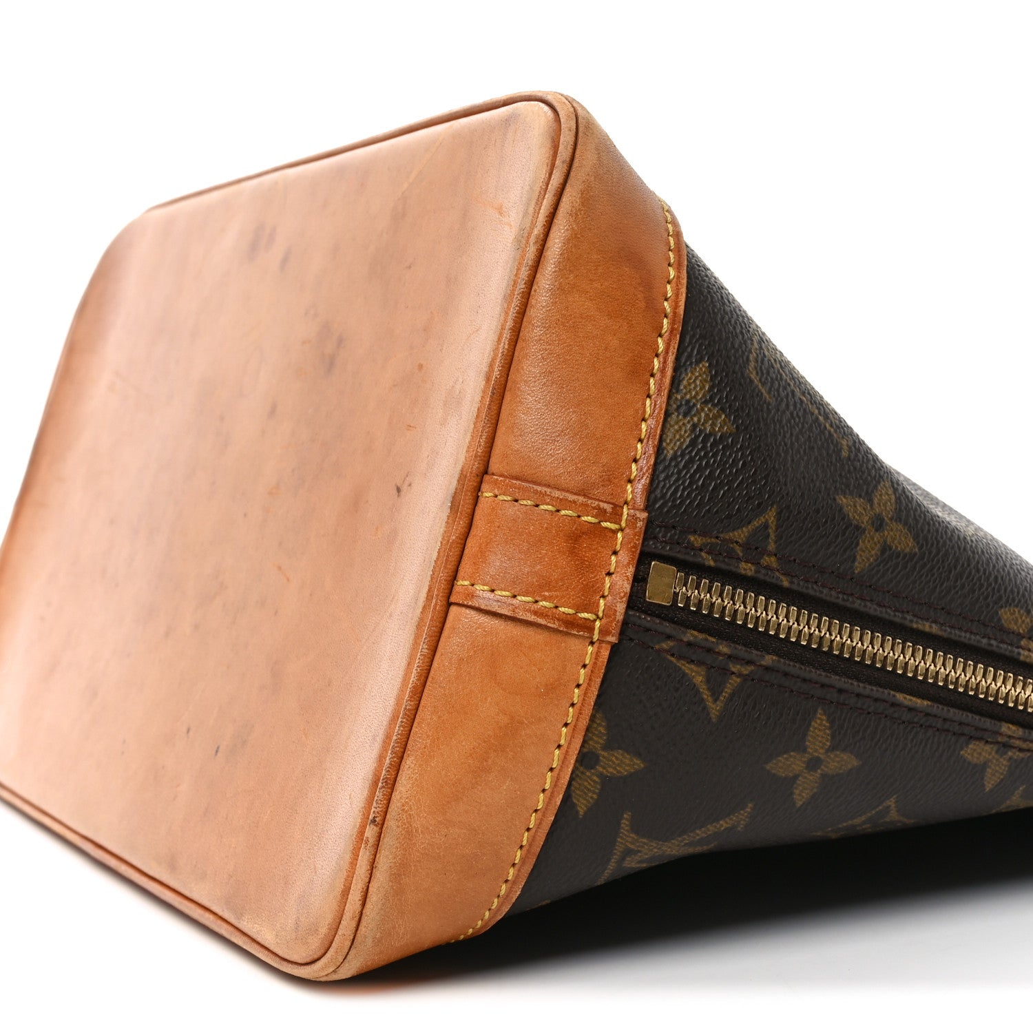 Louis Vuitton Monogram Alma PM 9 of 12