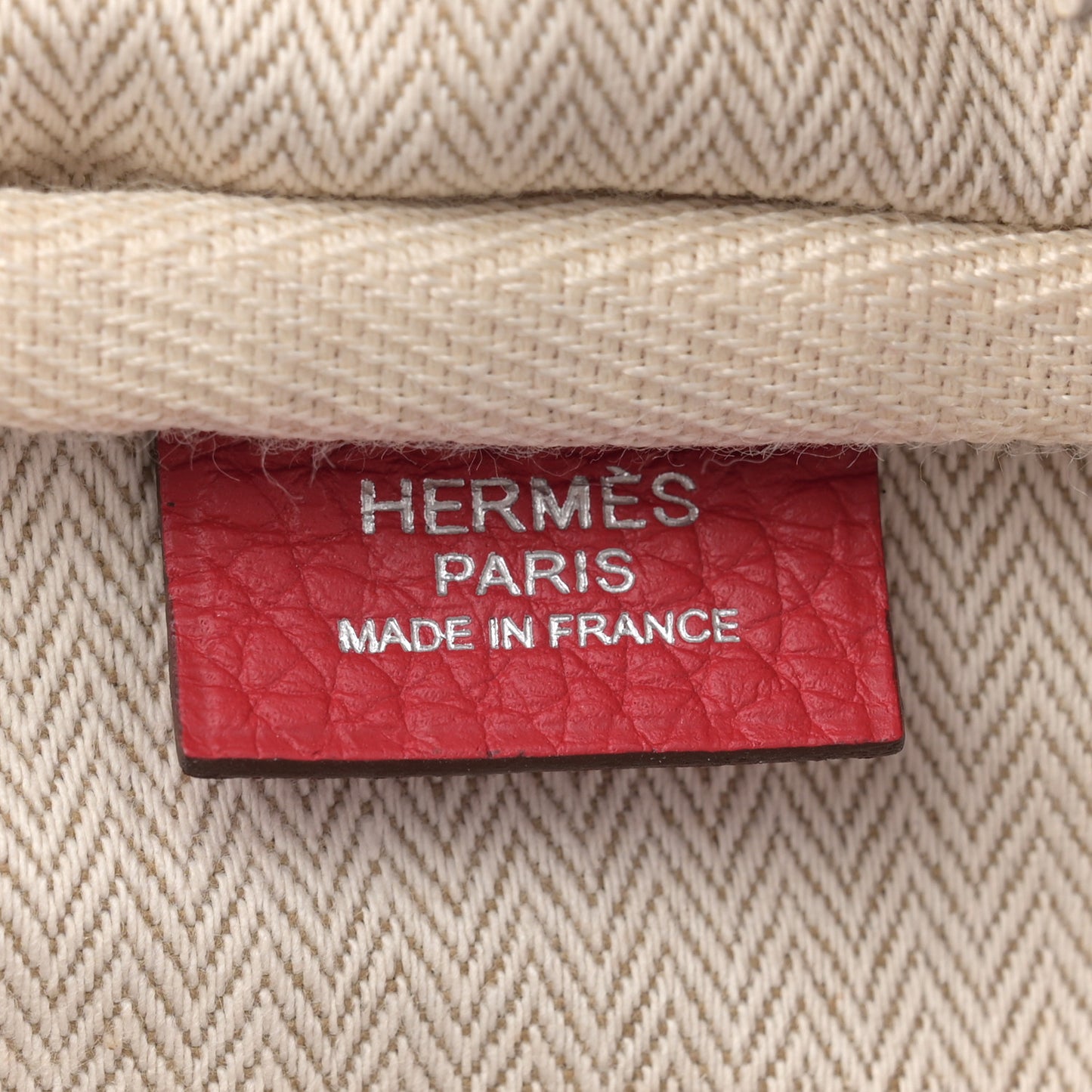 Taurillon Clemence Victoria 35 Rouge Casaque