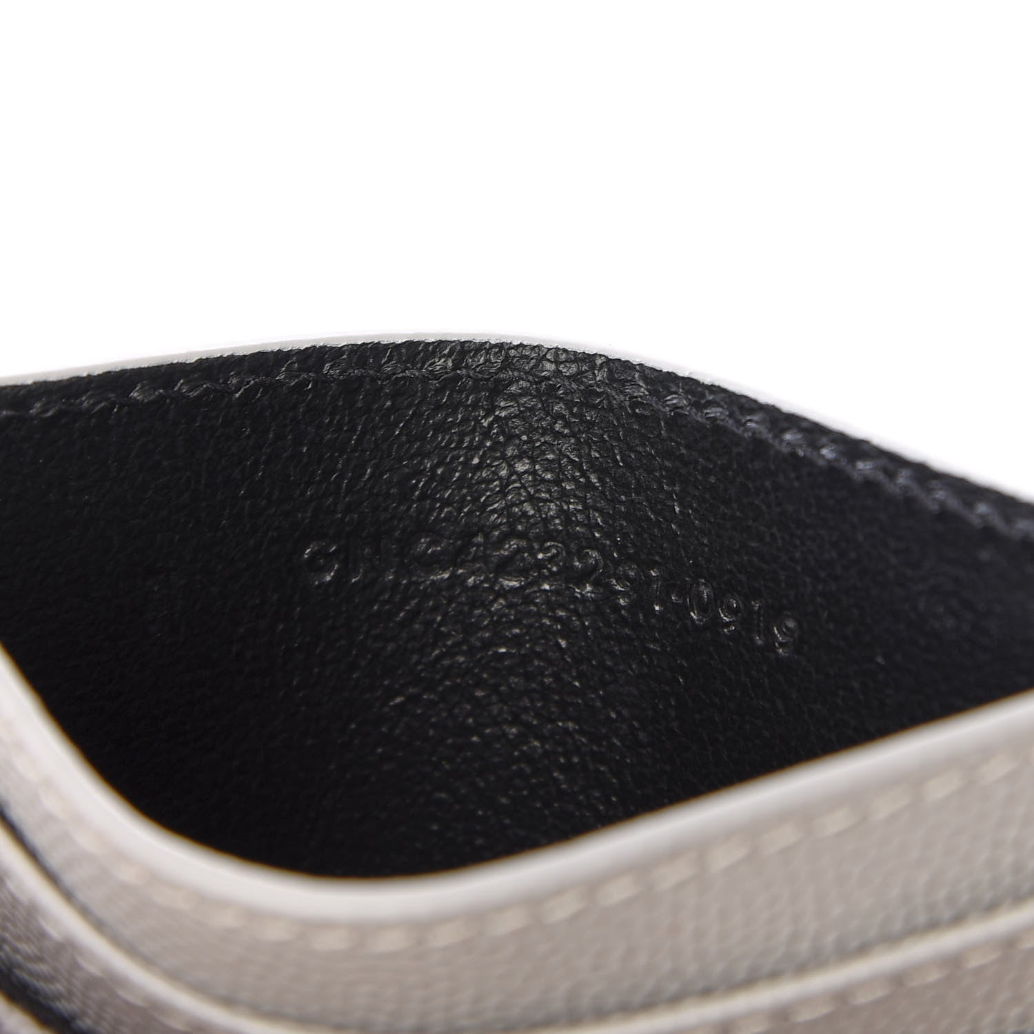 Saint Laurent Grain De Poudre Matelasse Chevron Card Case Granite 5 of 7