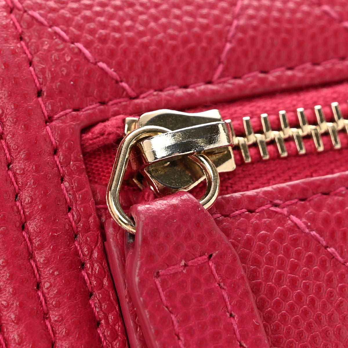 Caviar Quilted Compact Boy Wallet Pink