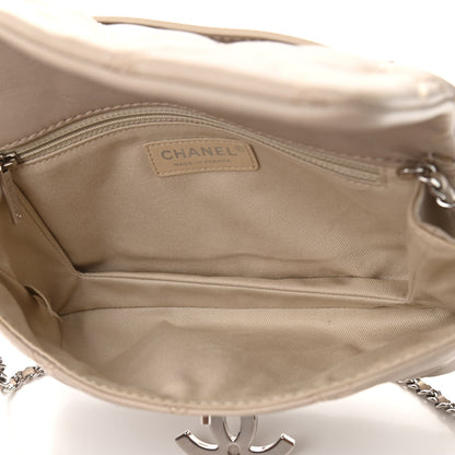 Chanel Calfskin Quilted Double Stitch Hamptons Clutch with Chain Beige Clair 5 of 11