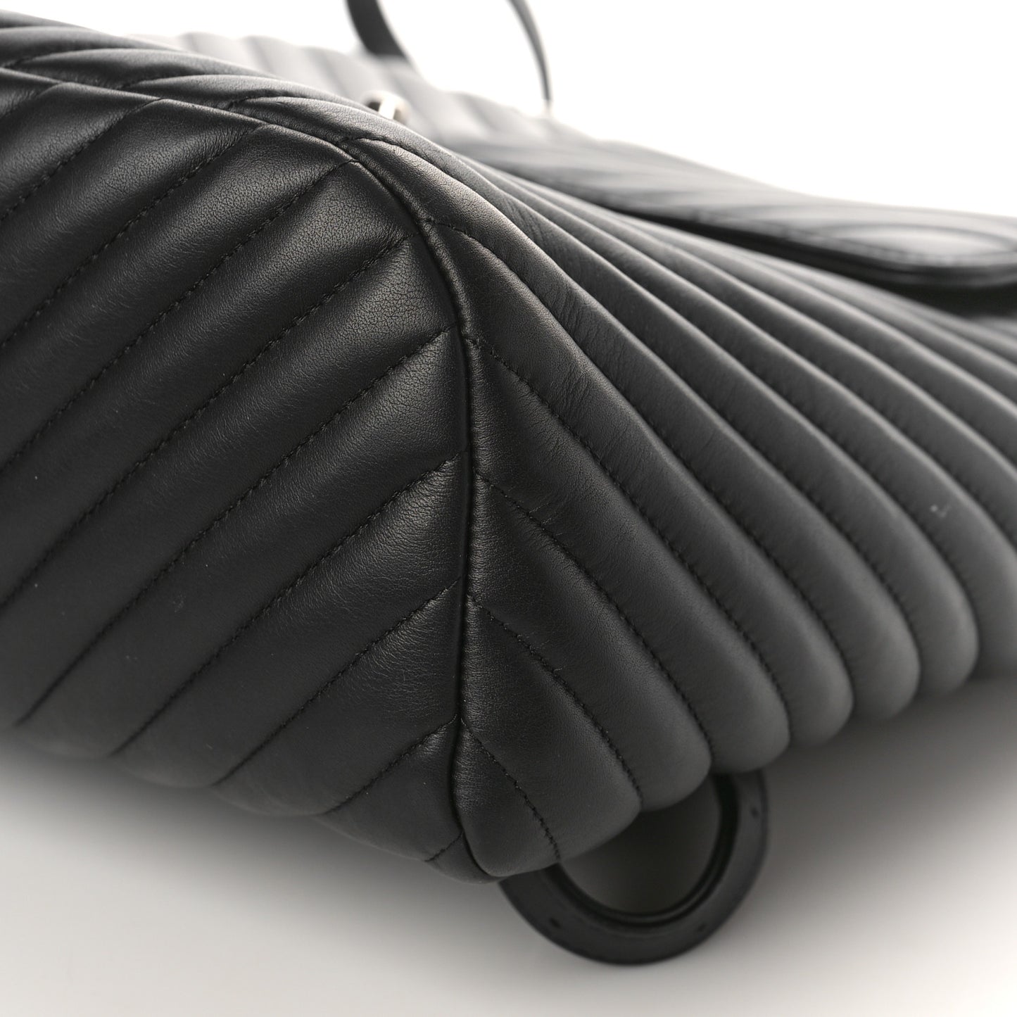 Calfskin Chevron Quilted Large Urban Spirit Backpack Black