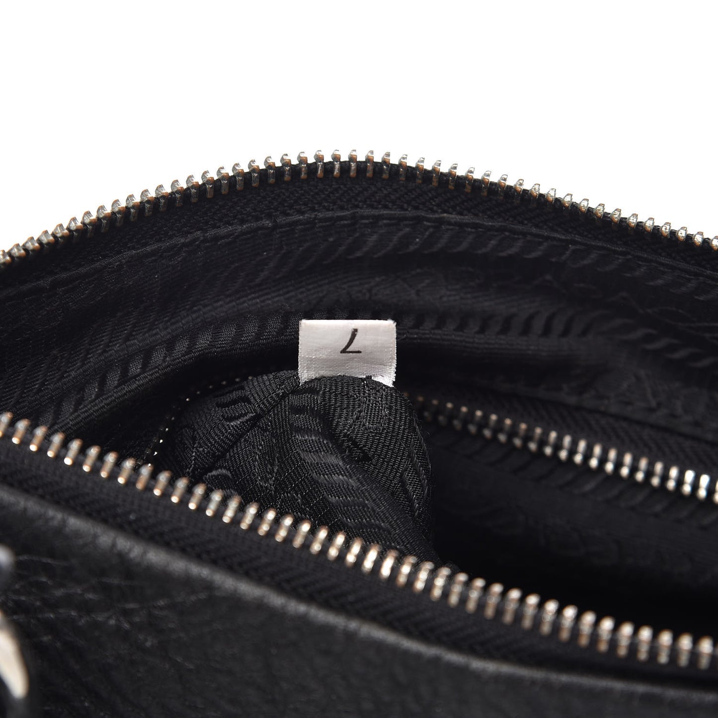Vitello Daino Box Shoulder Bag Nero Black