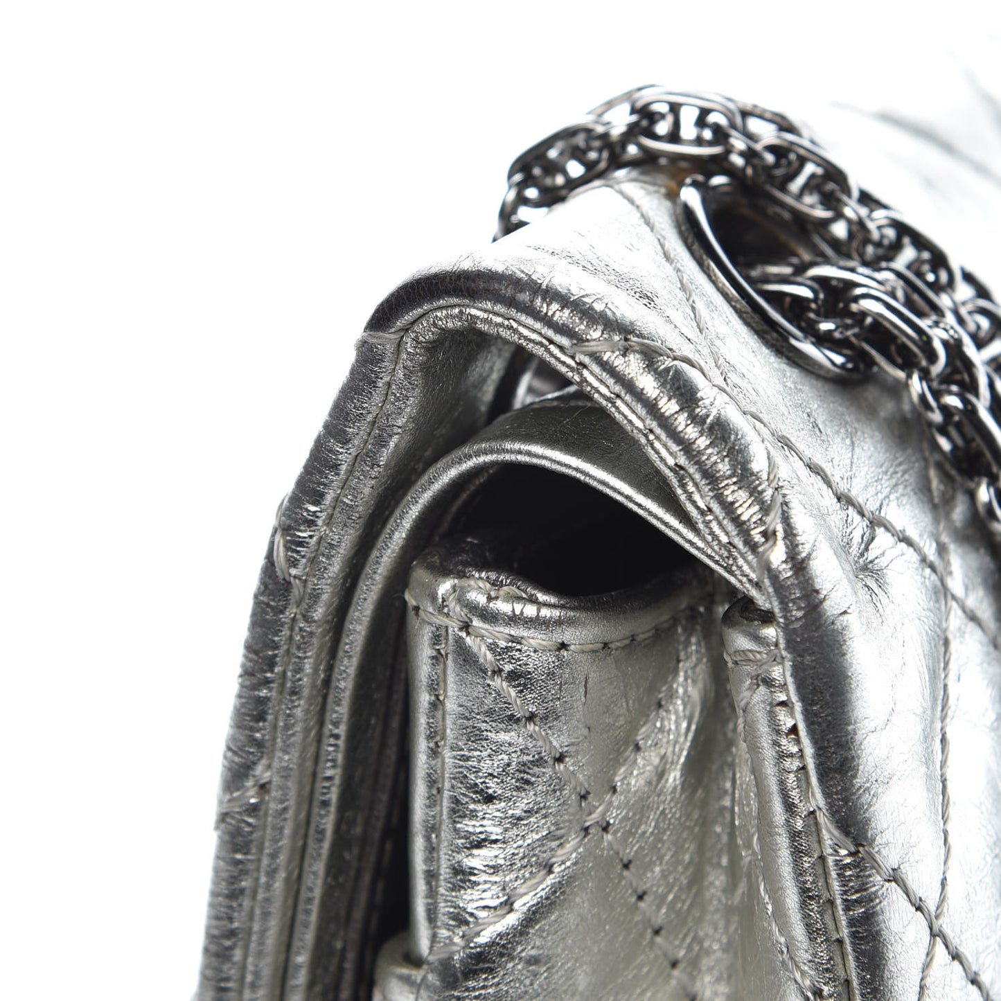 Metallic Aged Calfskin Quilted 2.55 Reissue 226 Flap Silver