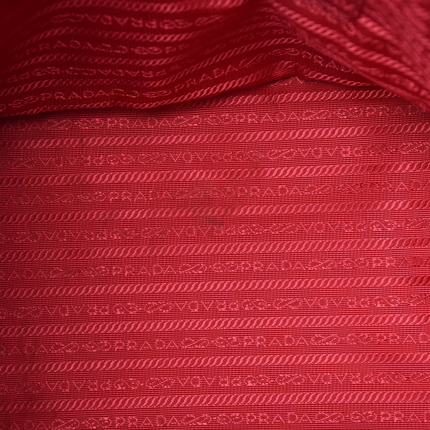 Prada Vitello Daino Tote Rosso 10 of 19