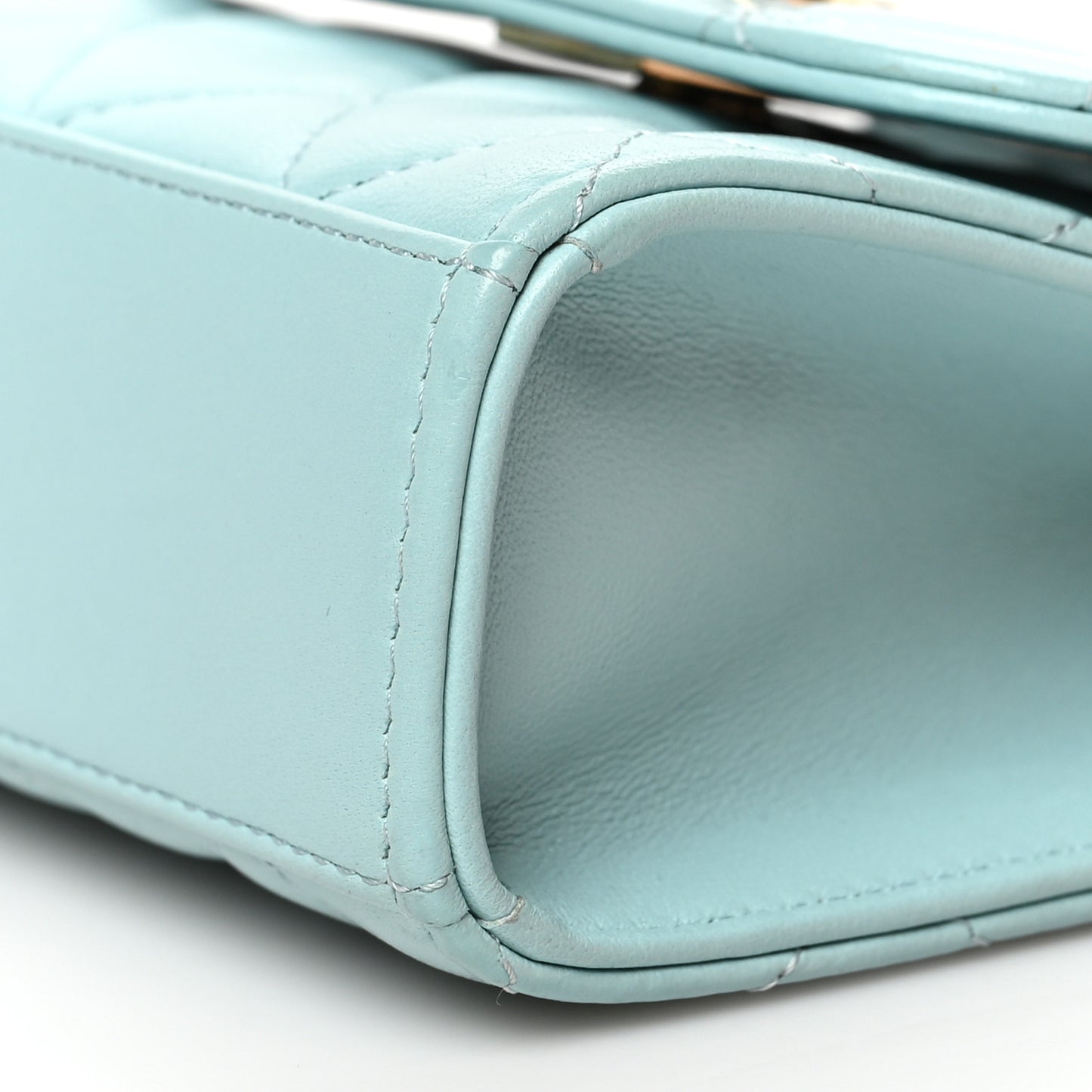 Lambskin Quilted Mini Trendy CC Chain Wallet Light Blue