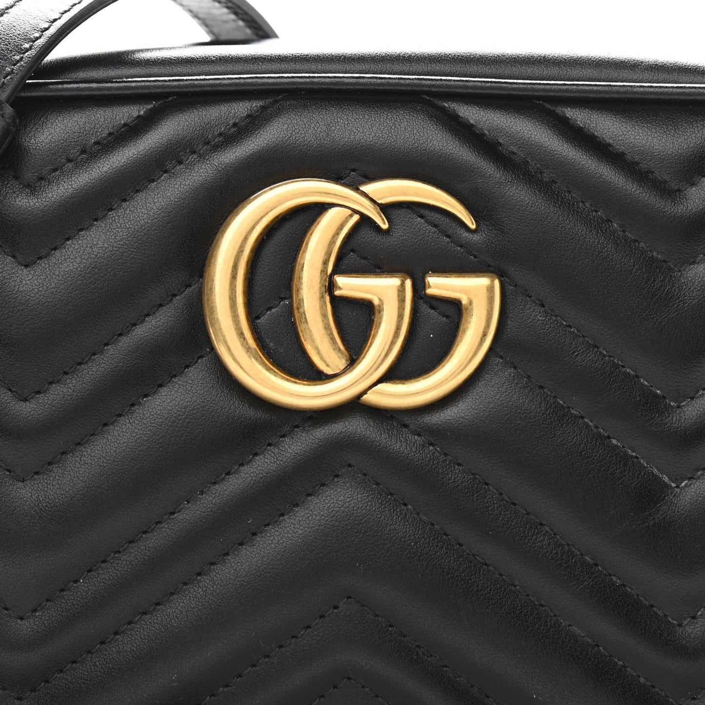 Calfskin Matelasse Small GG Marmont Chain Shoulder Bag Black