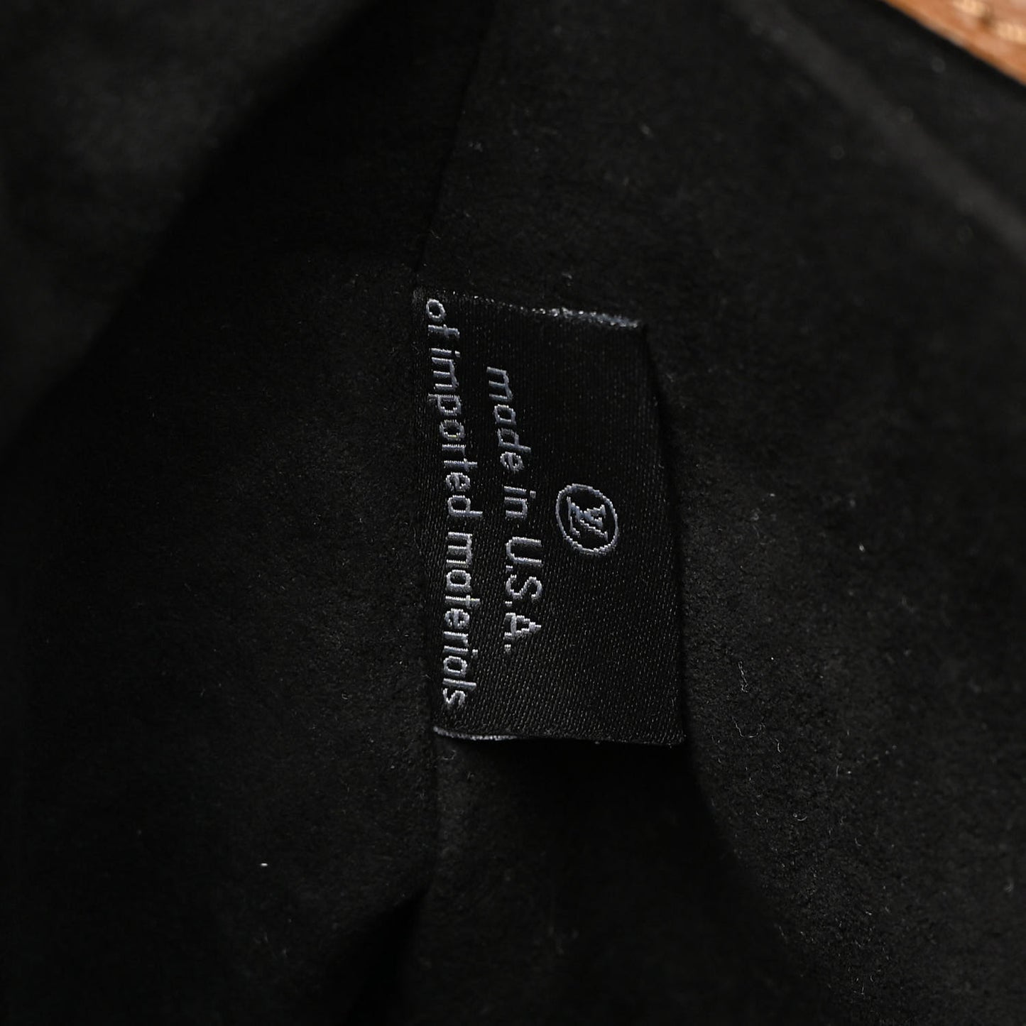 Reverse Monogram Pochette Metis