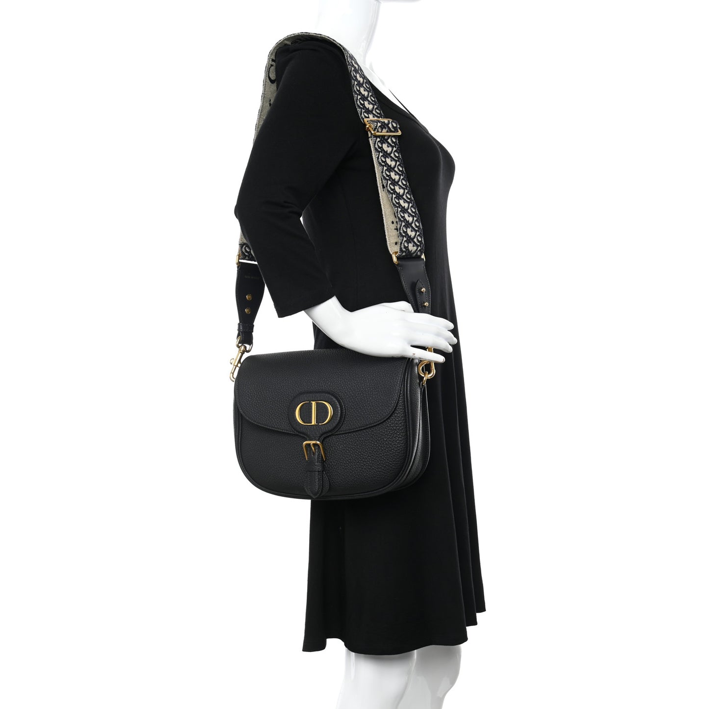 Grained Calfskin Large Bobby Flap Black