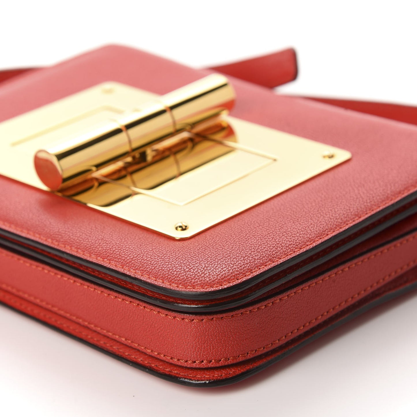 Goatskin Natalia Medium Shoulder Bag Red