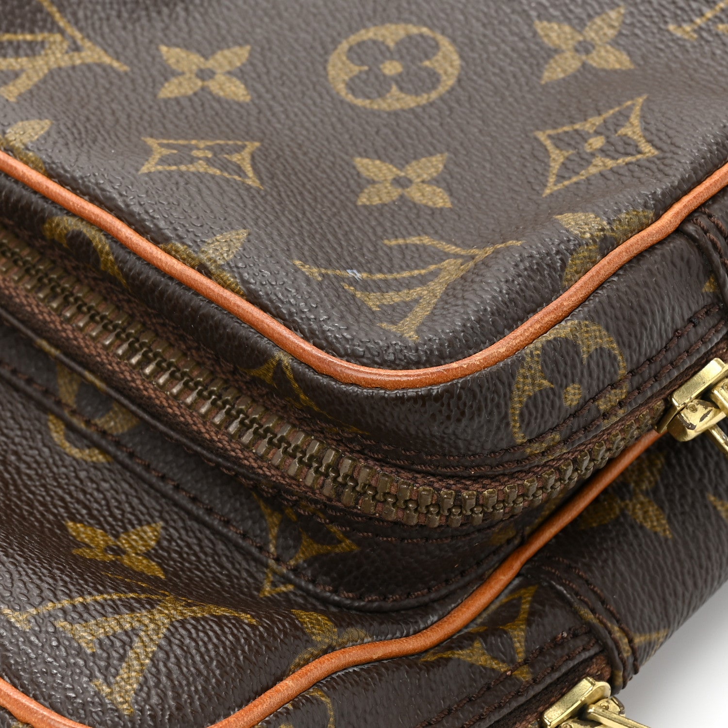 Louis Vuitton Monogram Amazone PM 17 of 21