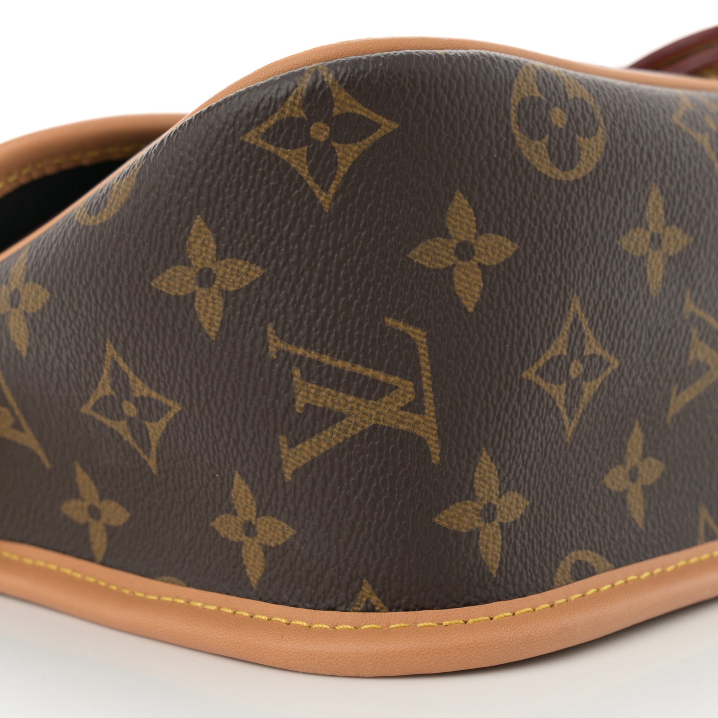 Monogram Diane Black