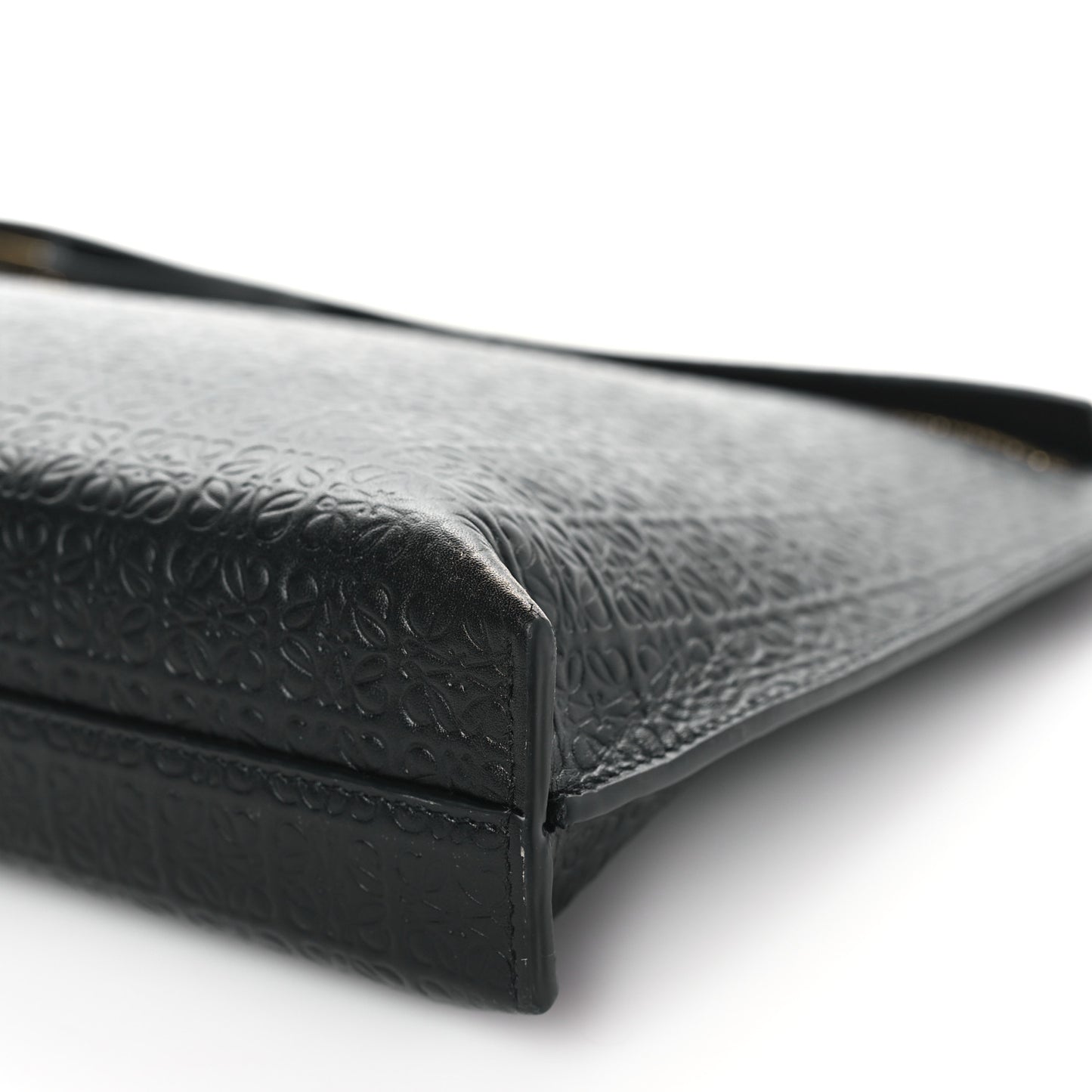 Calfskin Embossed Repeat T Pouch Black