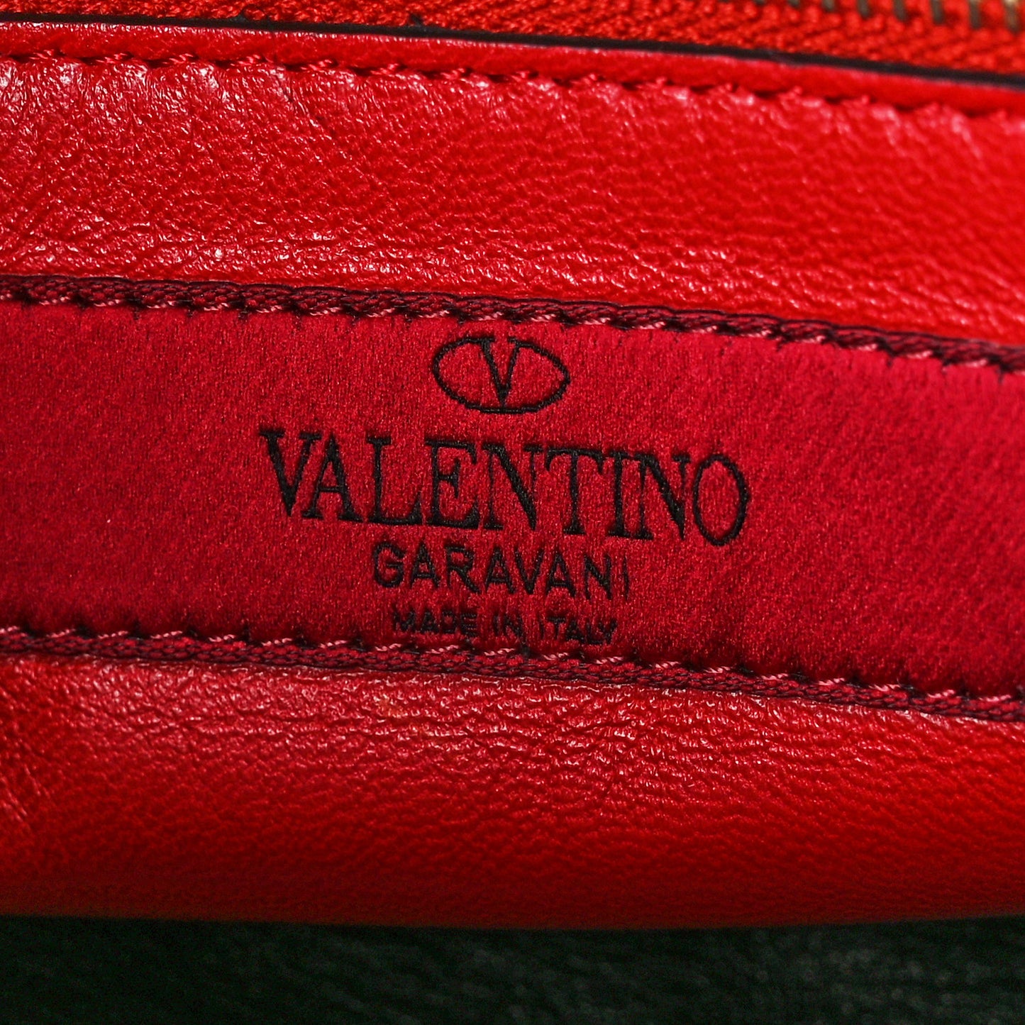 Lambskin Medium Rockstud Spike Shoulder Bag Black