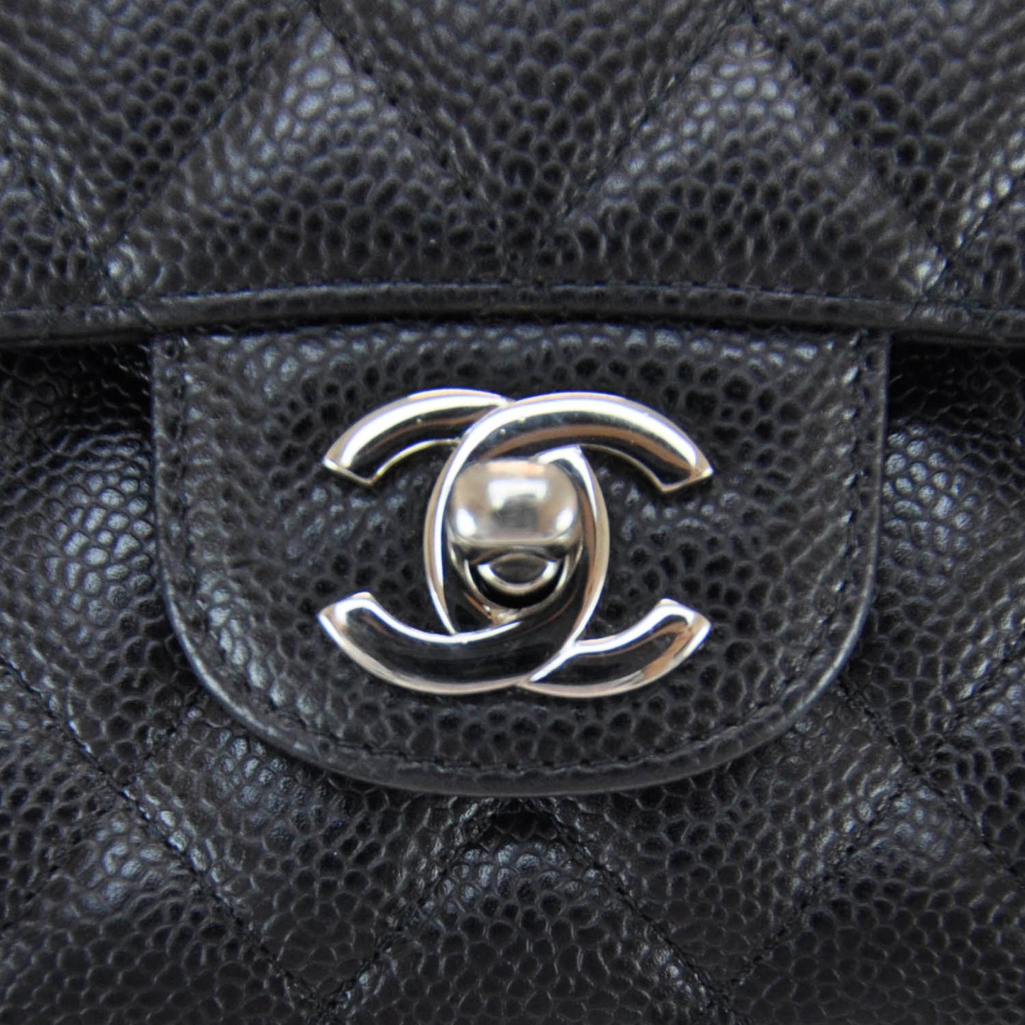 Caviar Quilted Medium Double Flap Black