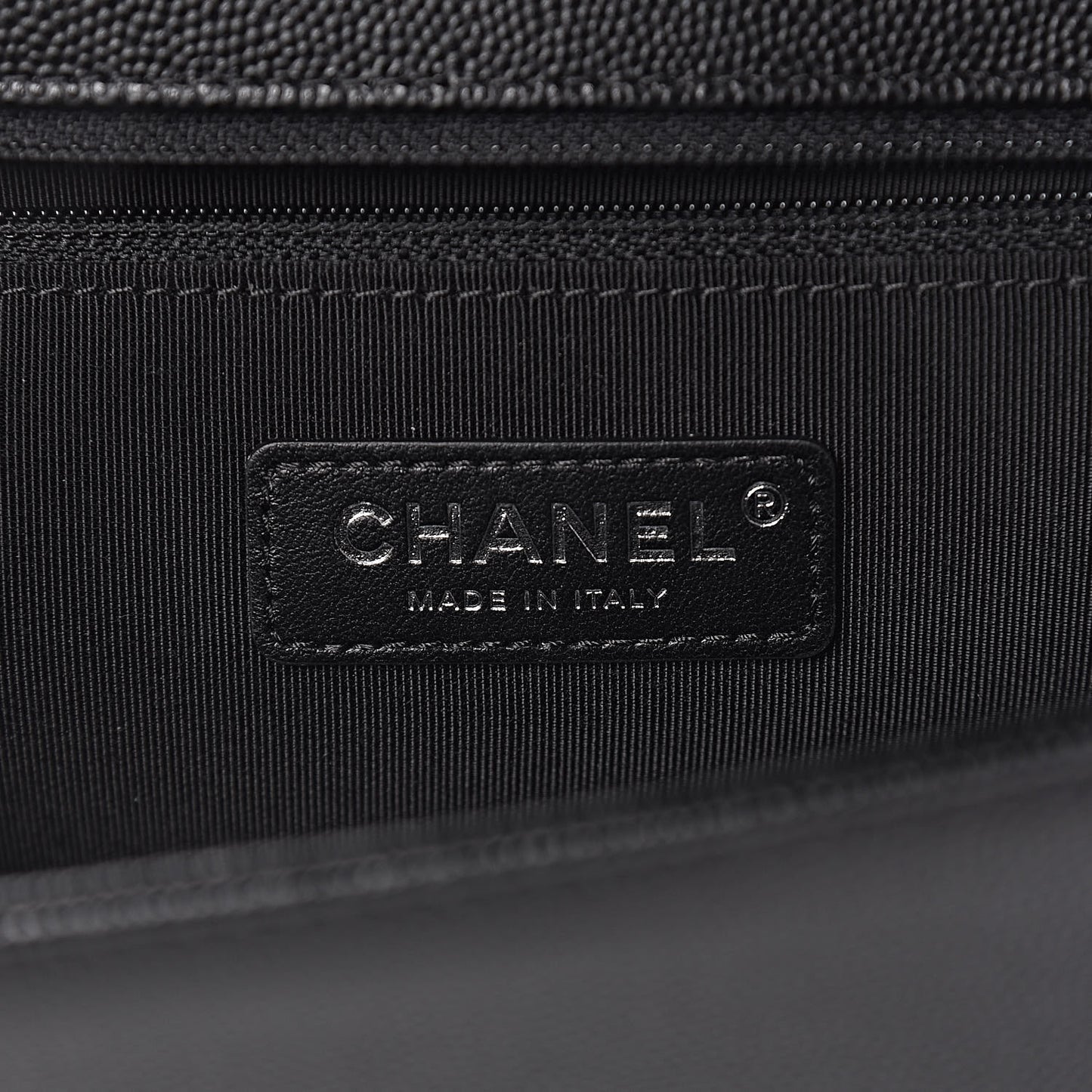Caviar Quilted New Medium Boy Flap Black