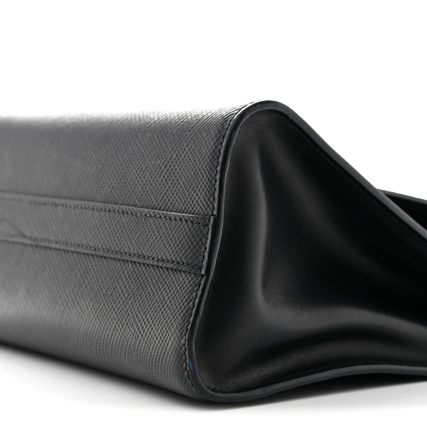Saffiano Cuir Calfskin Monochrome Envelope Flap Chain Shoulder Bag Black