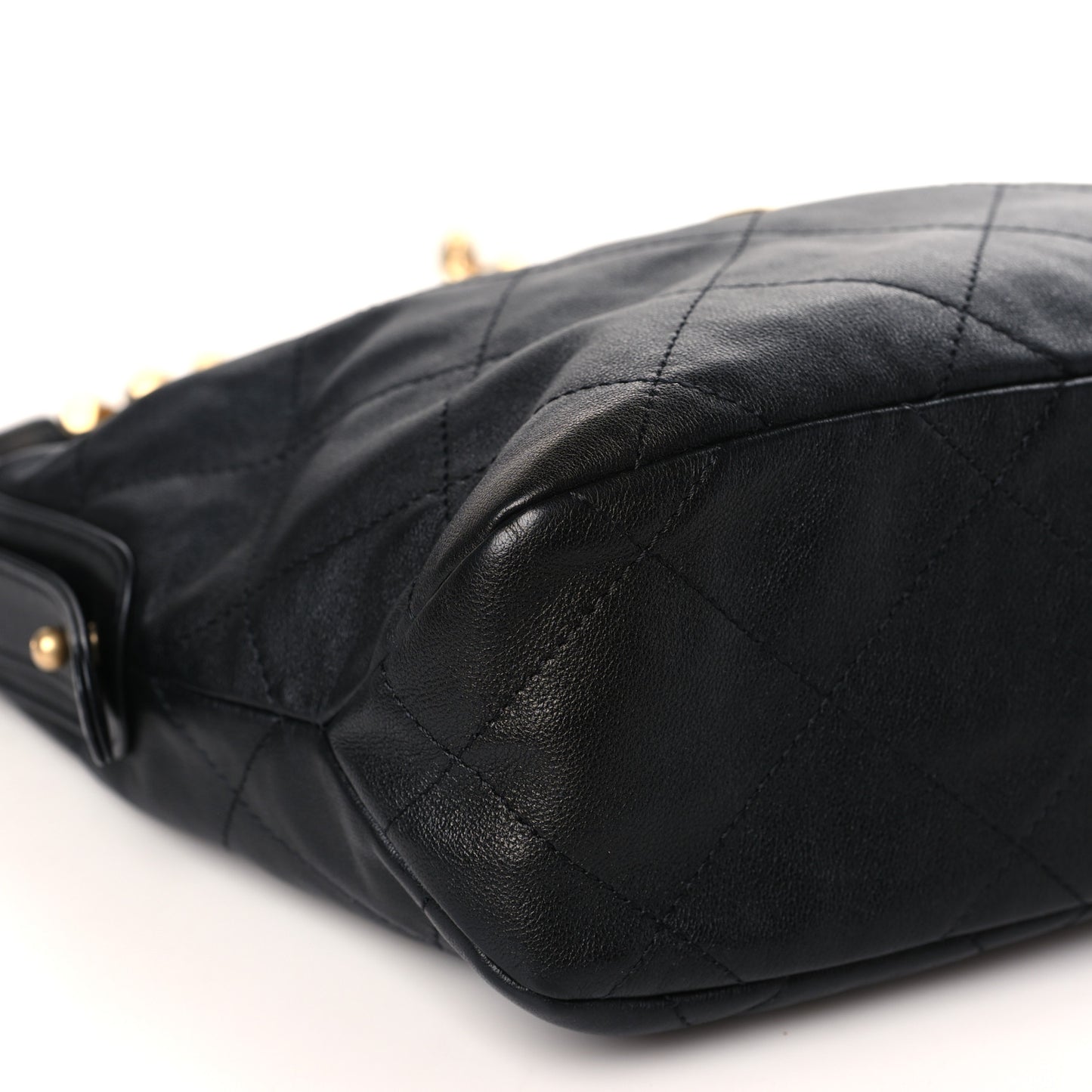 Calfskin Quilted Daily Hobo Black