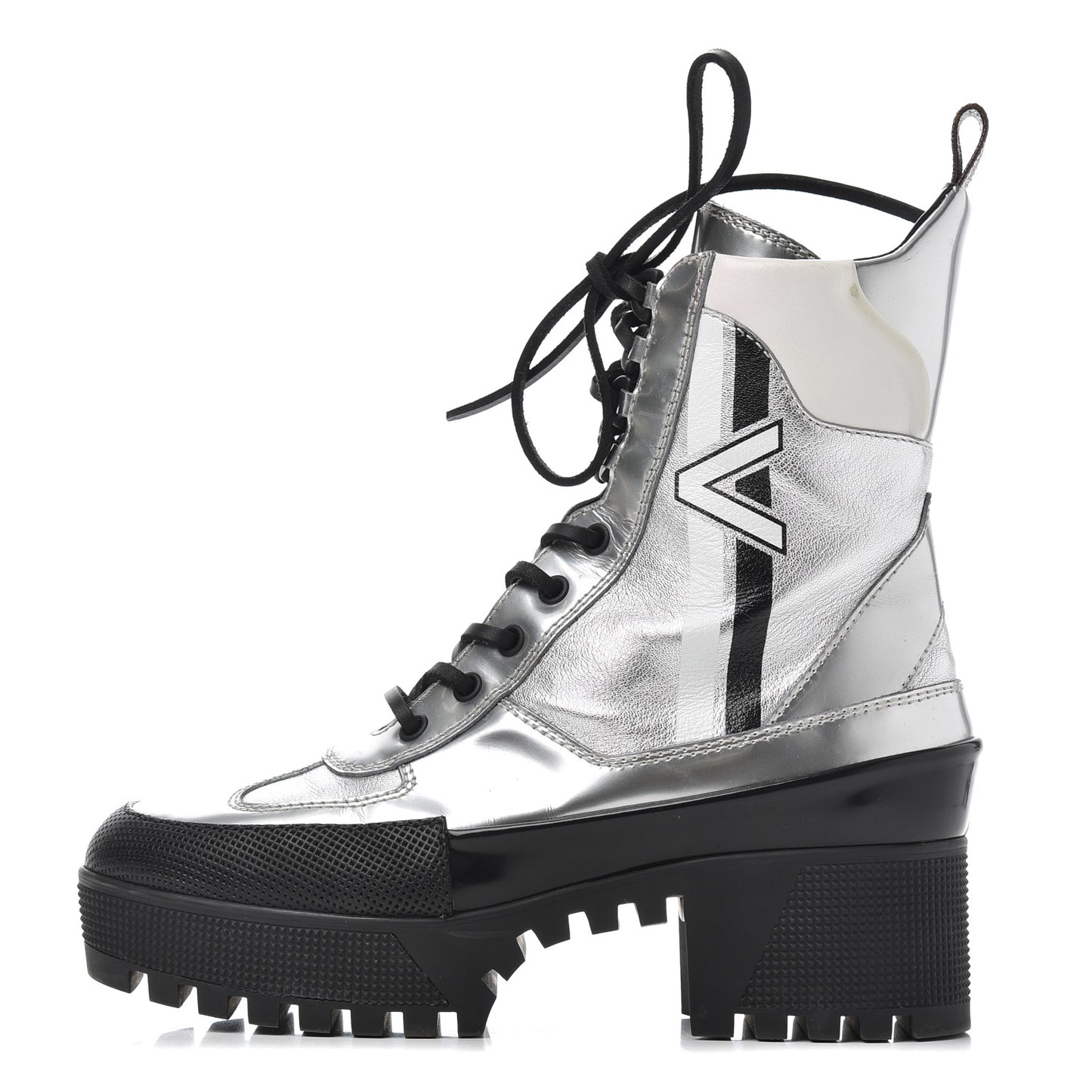 Patent Calfskin Spaceship Laureate Platform Desert Boots 37.5 Silver