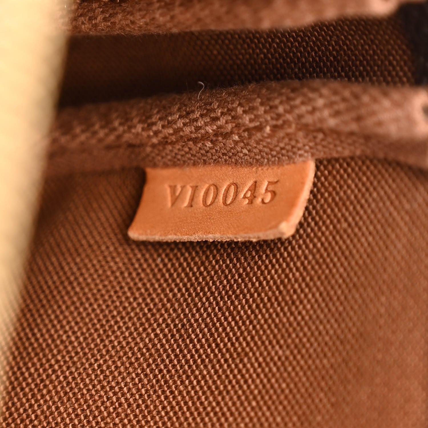 Louis Vuitton Monogram Pochette Accessories 7 of 12