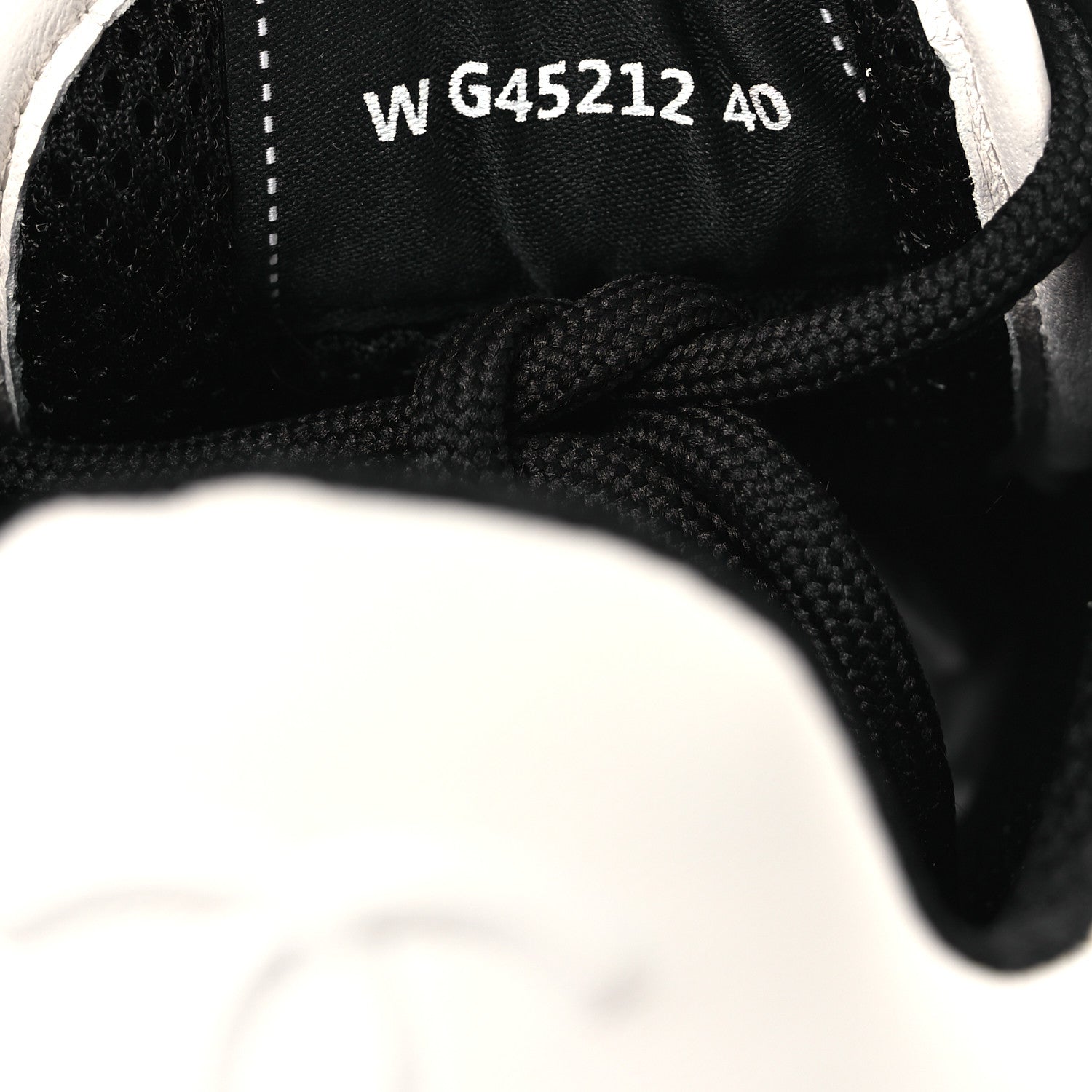 Chanel Lambskin Suede Calfskin Sneakers 40 Ivory White Black 10 of 11