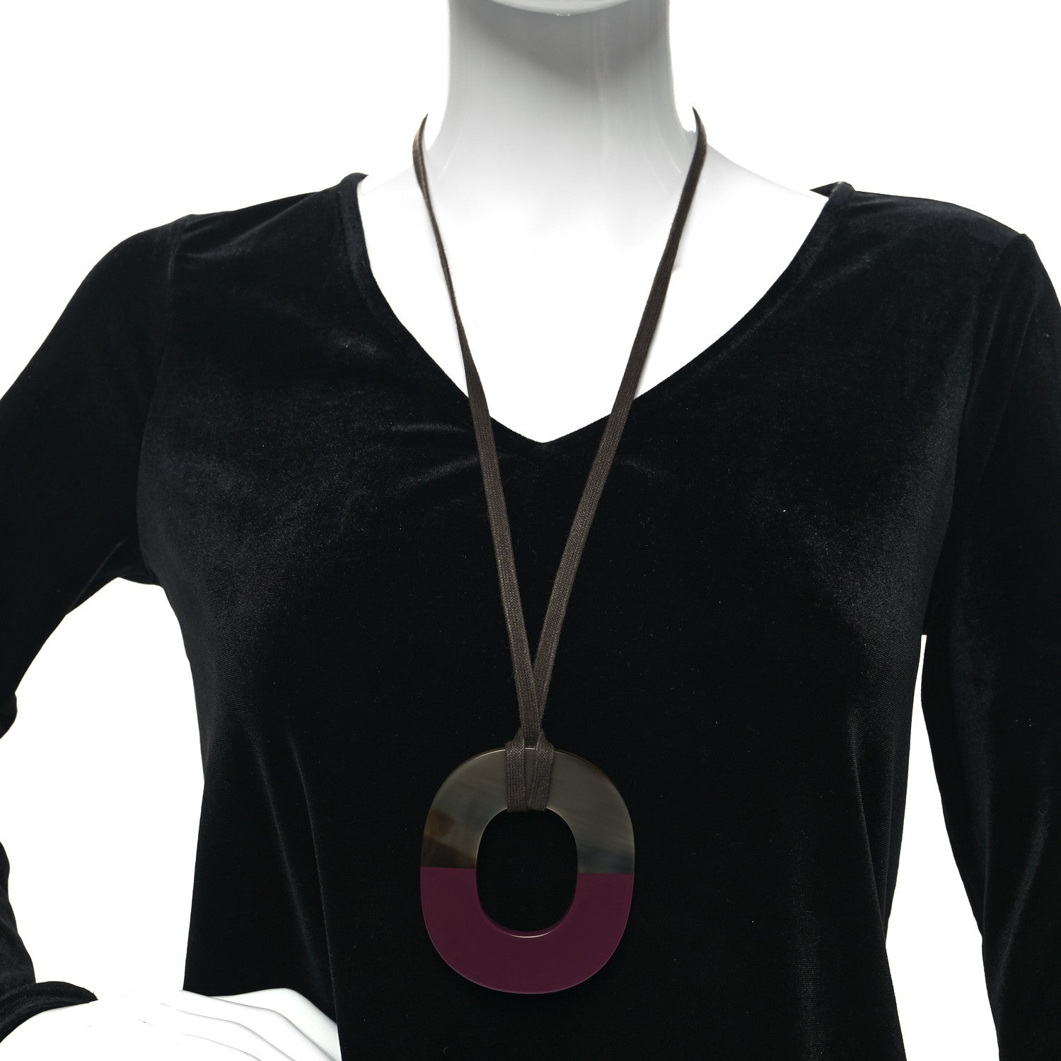 Hermes Lacquered Buffalo Horn Pendant Necklace 2 of 7