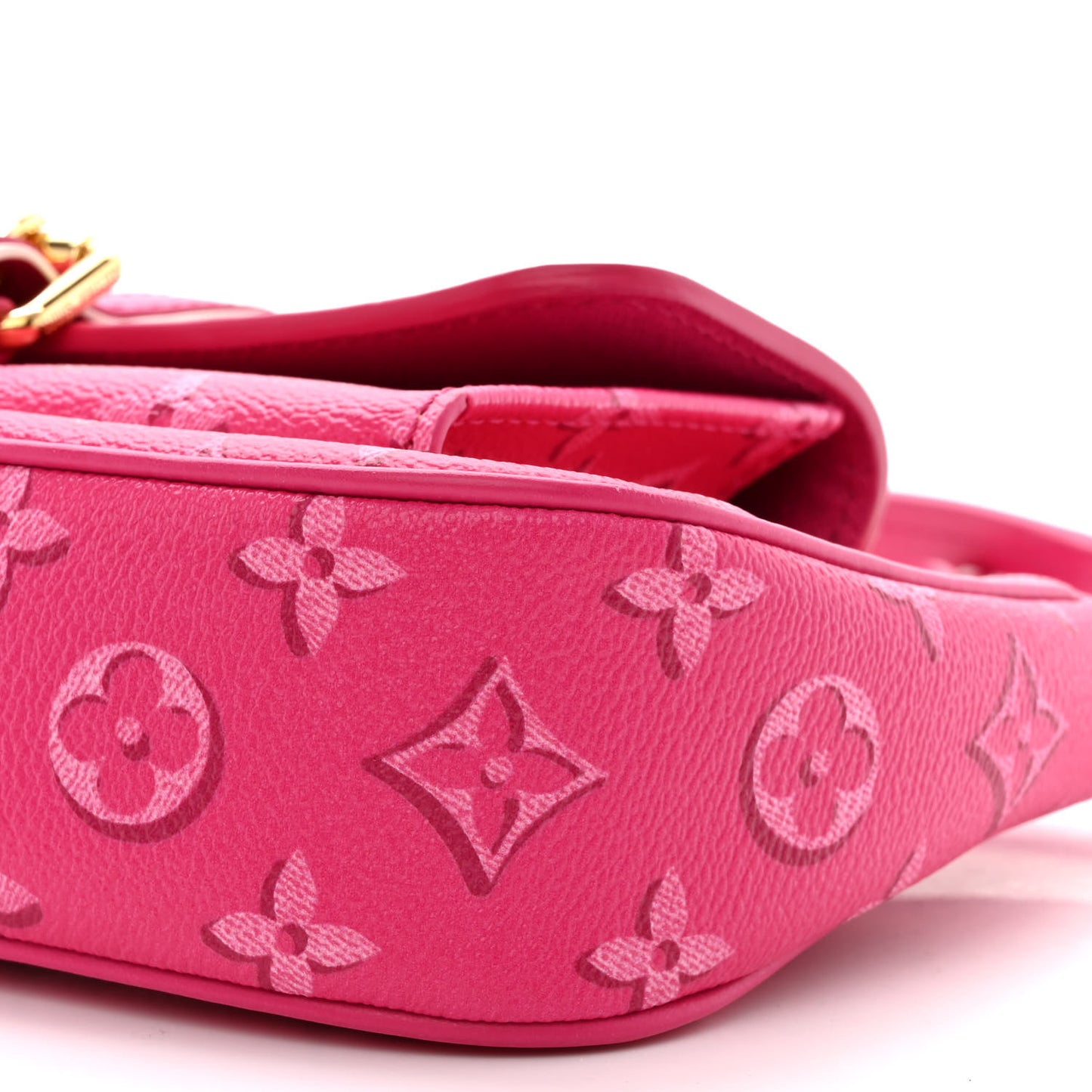 Monogram Fall For You Maxi Multi Pochette Accessories Fuchsia