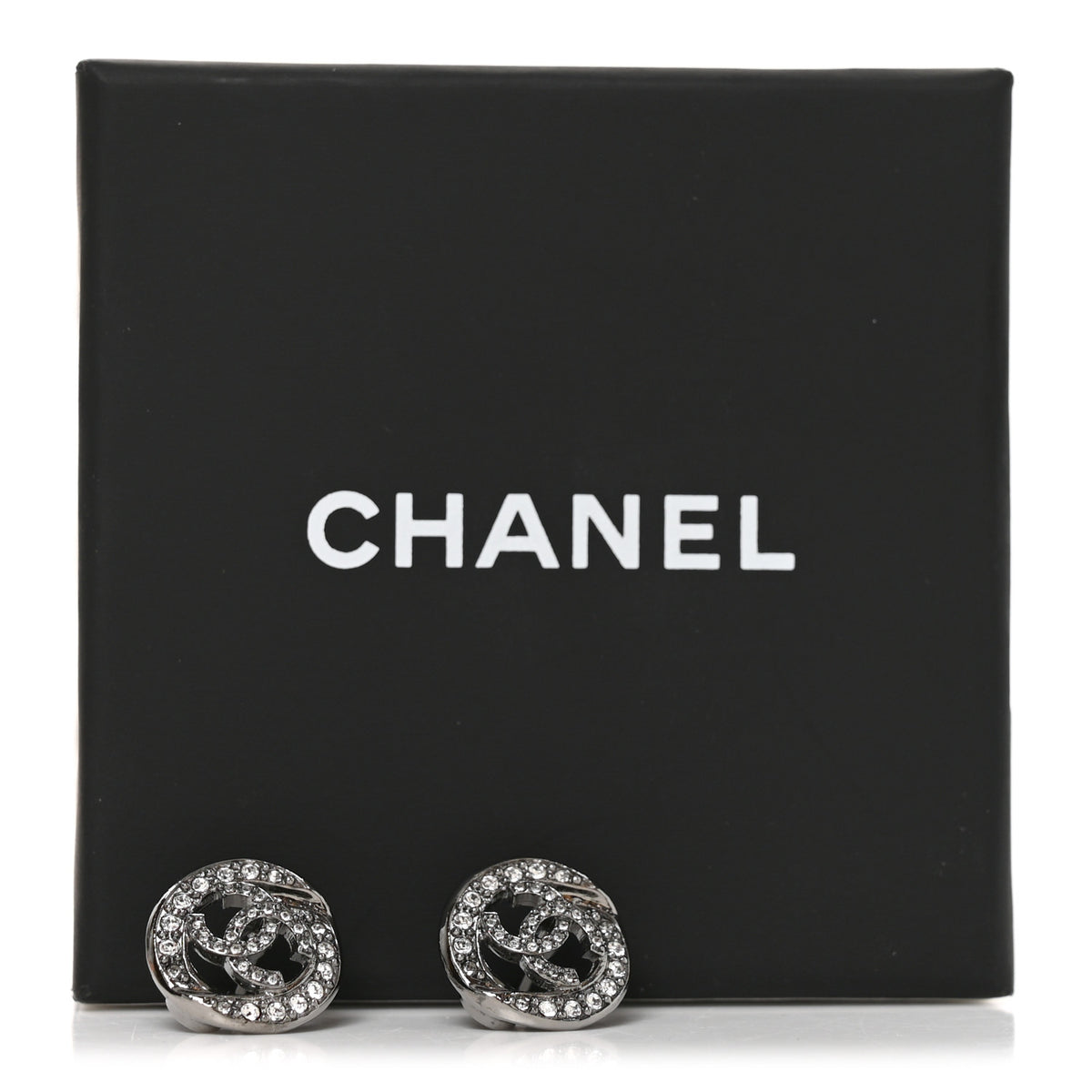 Metal Crystal CC Logo Round Earrings Silver