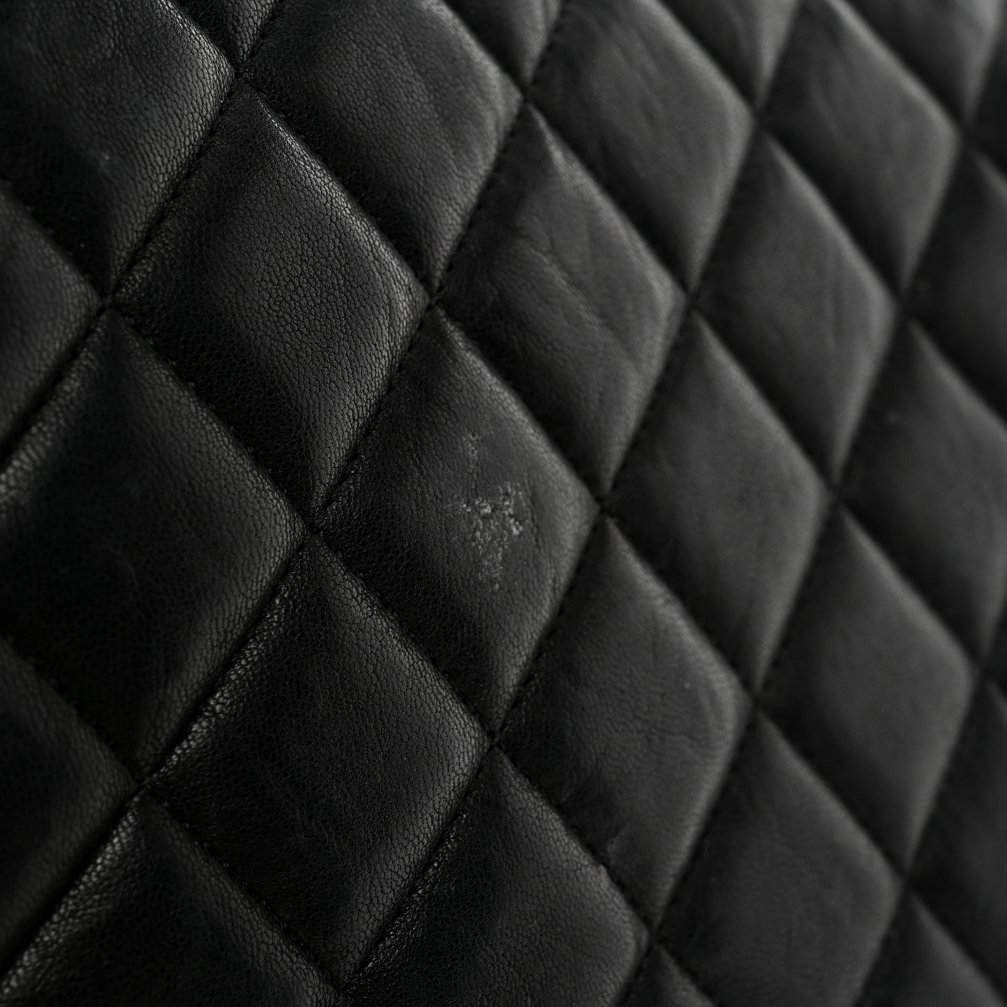Lambskin Quilted Medium Leo Lion Flap Clutch Black