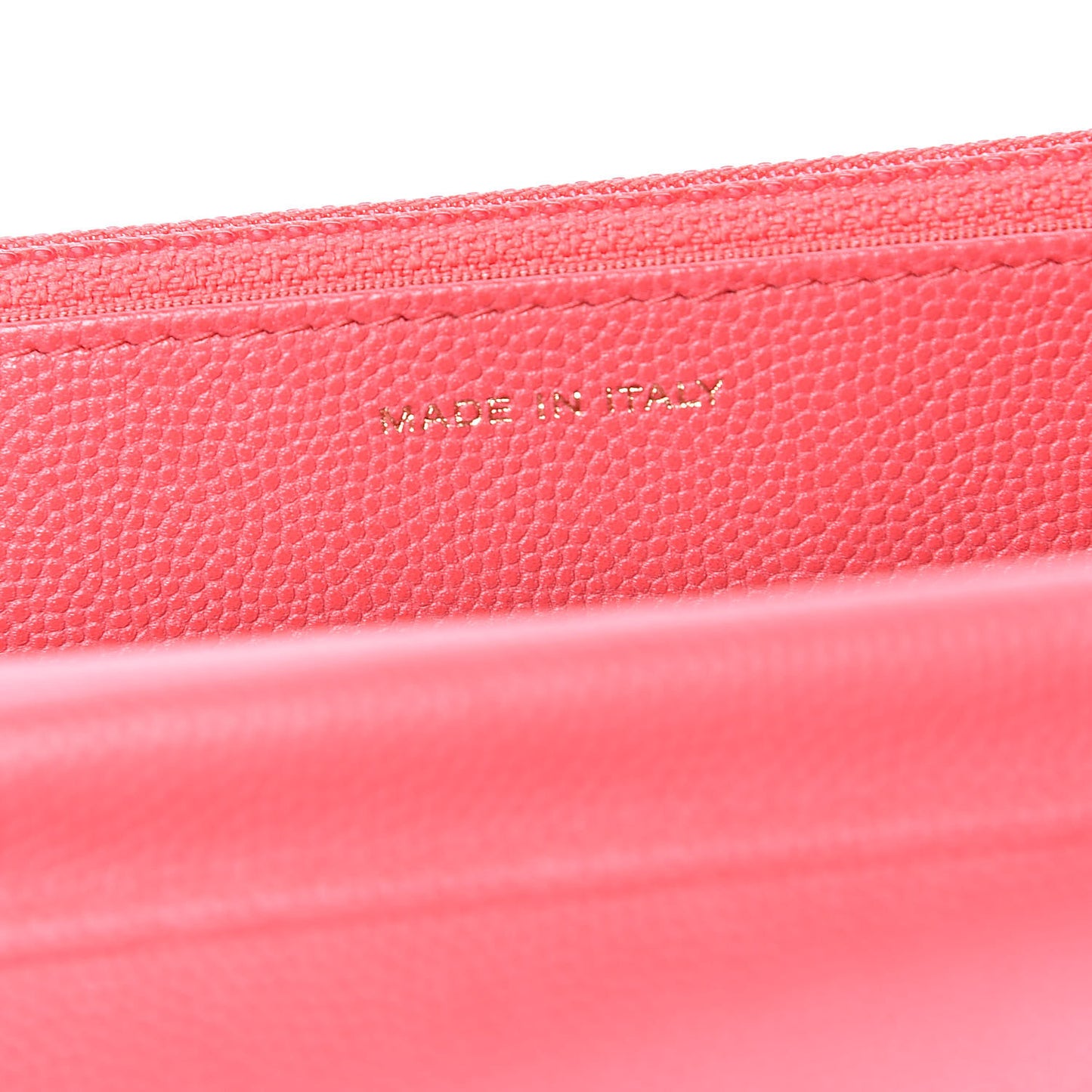 Caviar Quilted Wallet on Chain WOC Coral