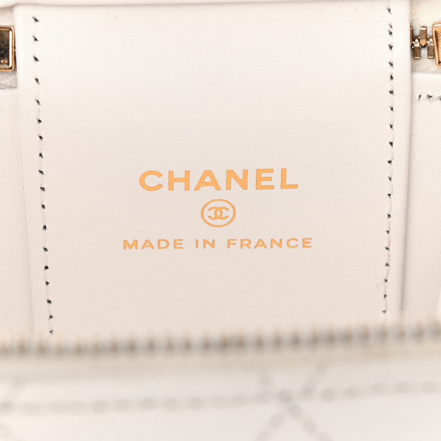 Chanel Caviar Quilted Enamel Coco Casino Mini Vanity Case With Chain White 6 of 10