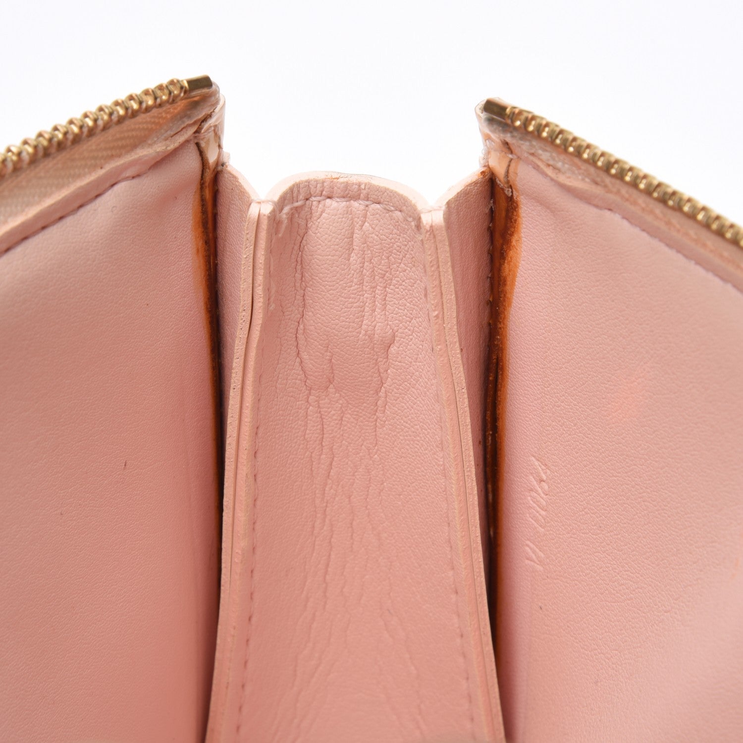 Louis Vuitton Vernis Lexington Pochette Beige 8 of 9