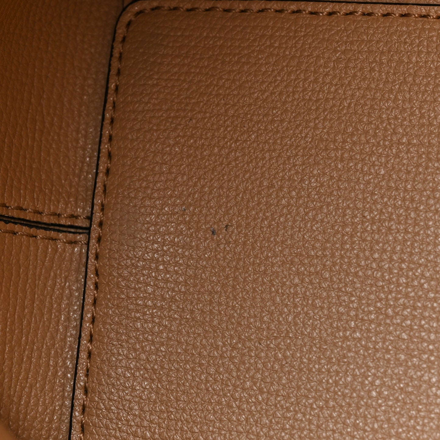 Grainy Calfskin Haymarket Check Medium Reversible Tote Camel