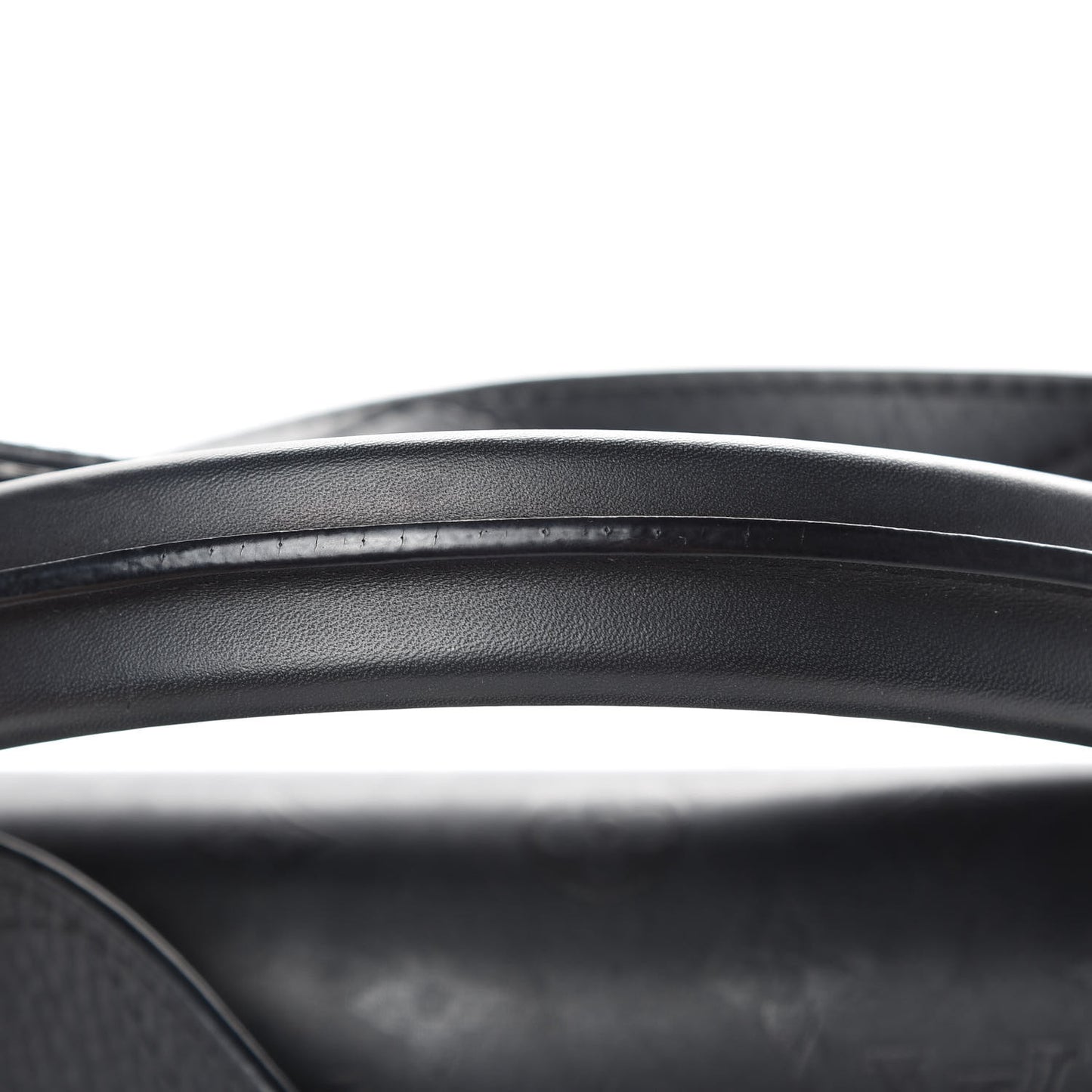 Calfskin Monogram Very One Handle Black