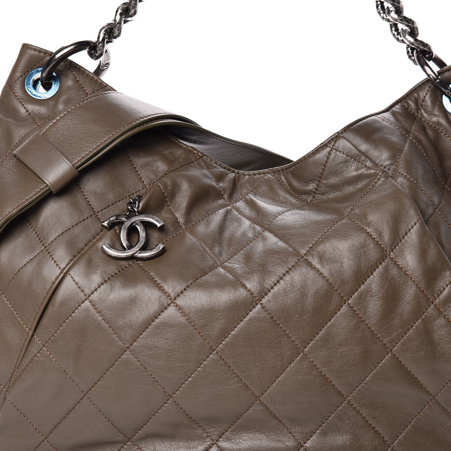 Chanel Calfskin Coco Pleats Hobo Olive 10 of 10