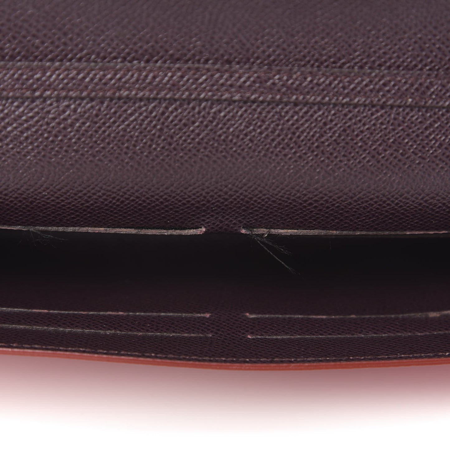Dauphine Wallet On Chain Rosso