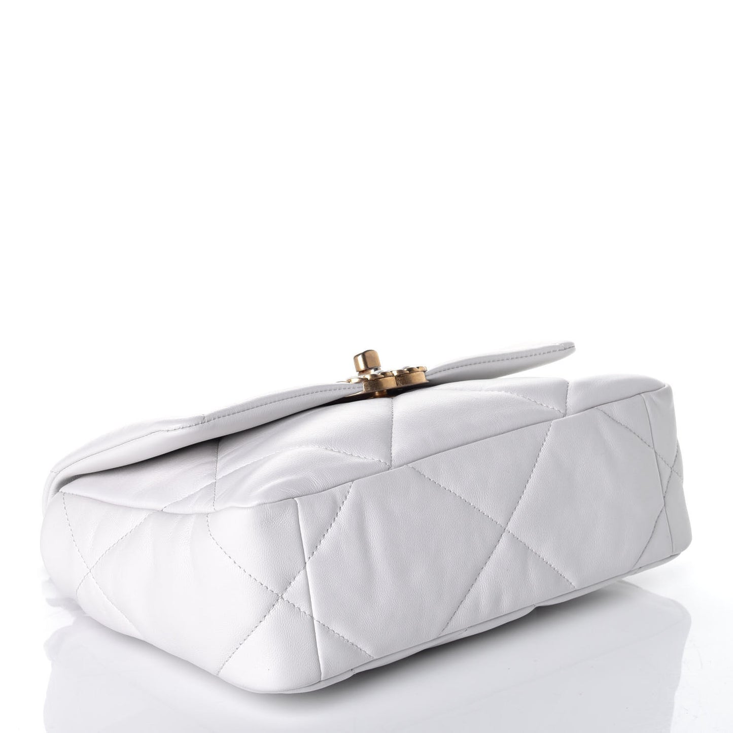 Goatskin Quilted Medium Chanel 19 Flap White