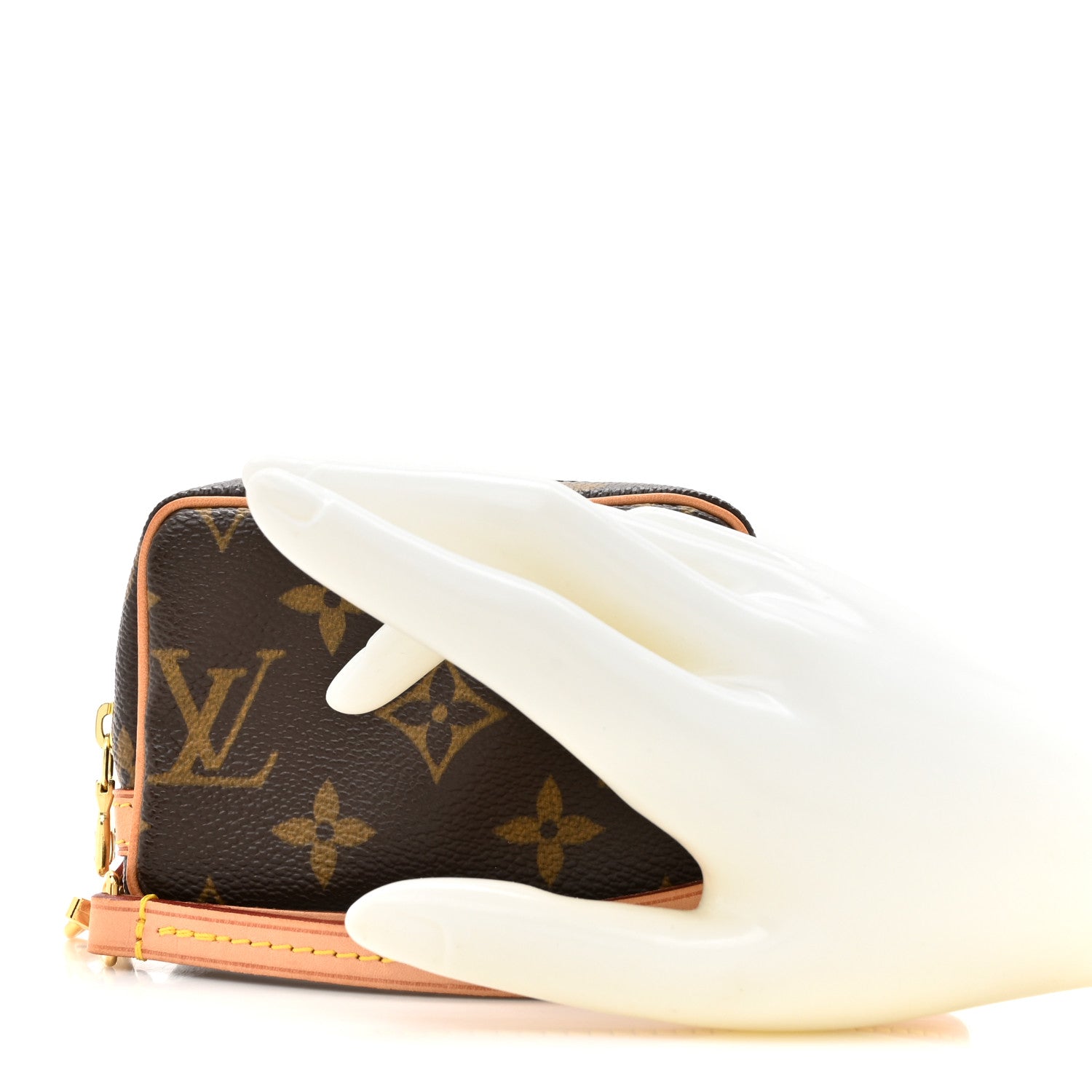 Louis Vuitton Monogram Wapity 2 of 9