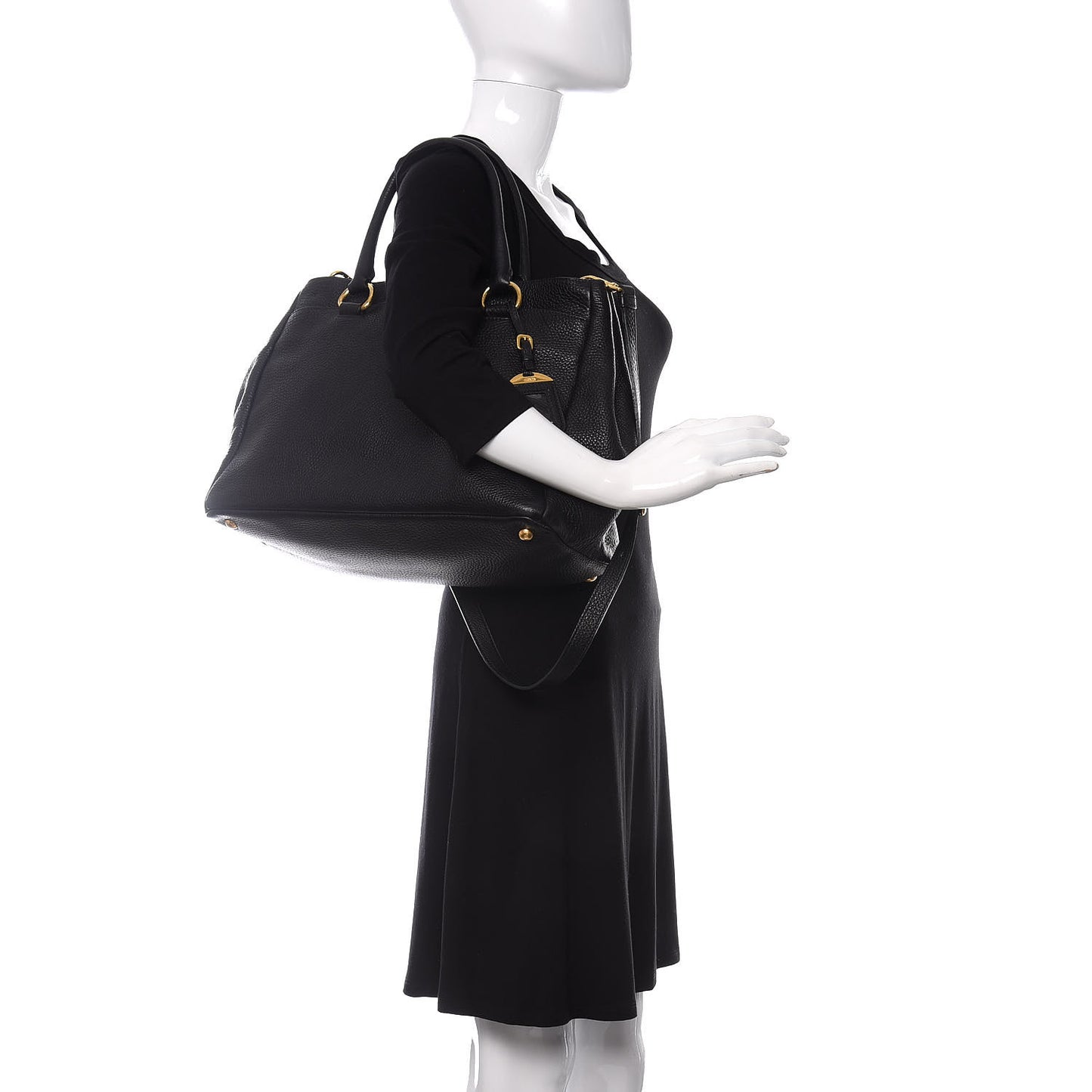 Vitello Daino Tote Black