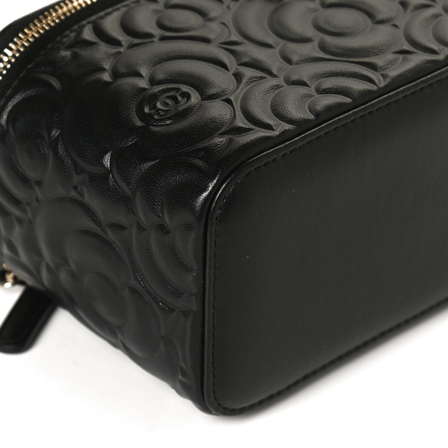 Lambskin Camellia Embossed Small Vanity Case With Chain Black